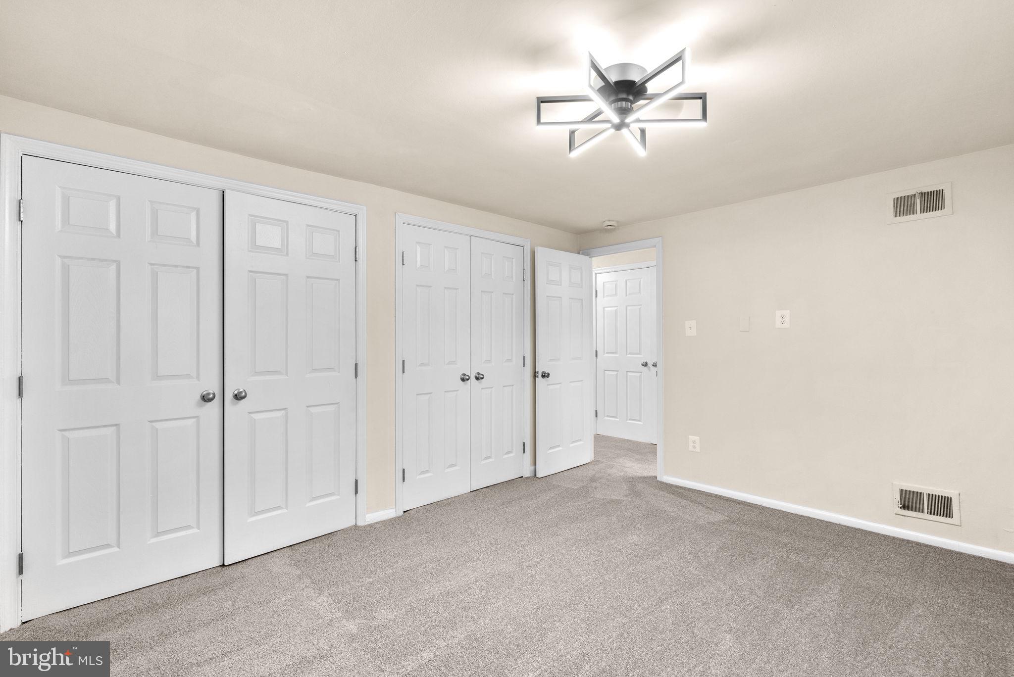 KENT VILLAGE - Residential