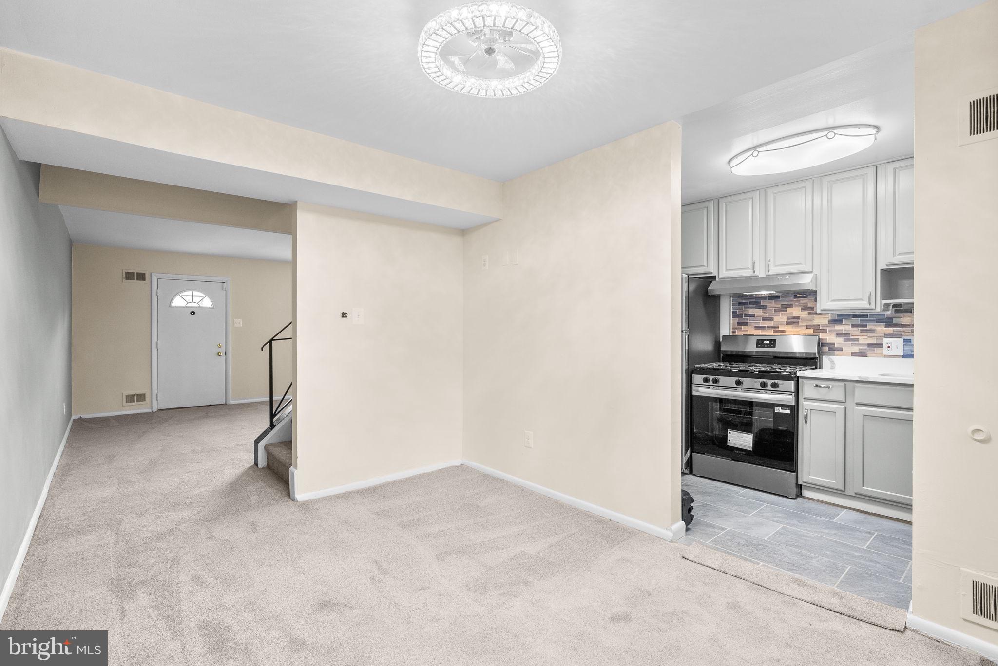 KENT VILLAGE - Residential