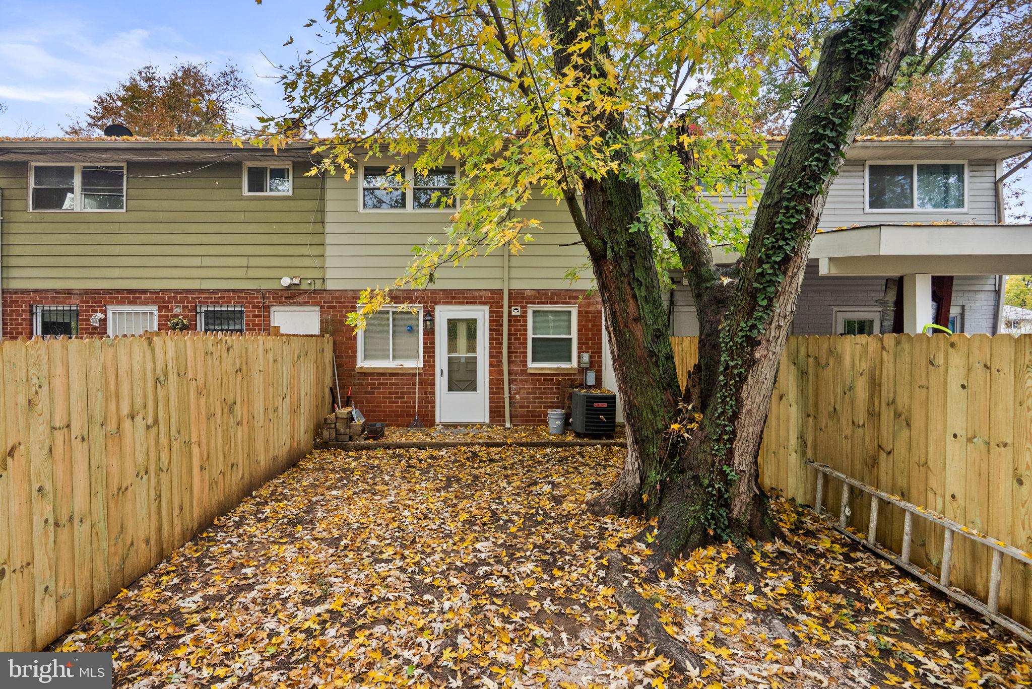 KENT VILLAGE - Residential