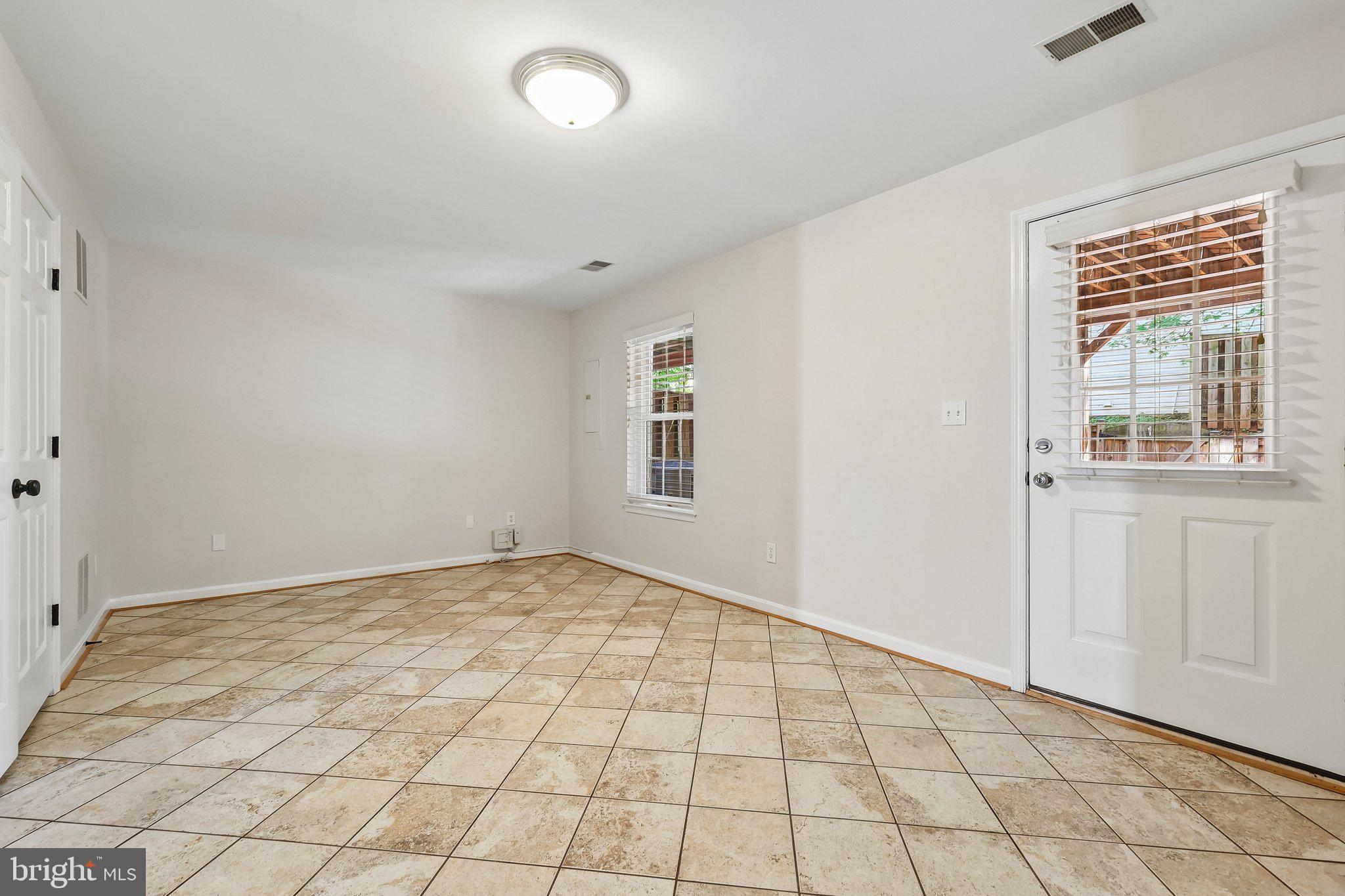 45553 READING TERRACE