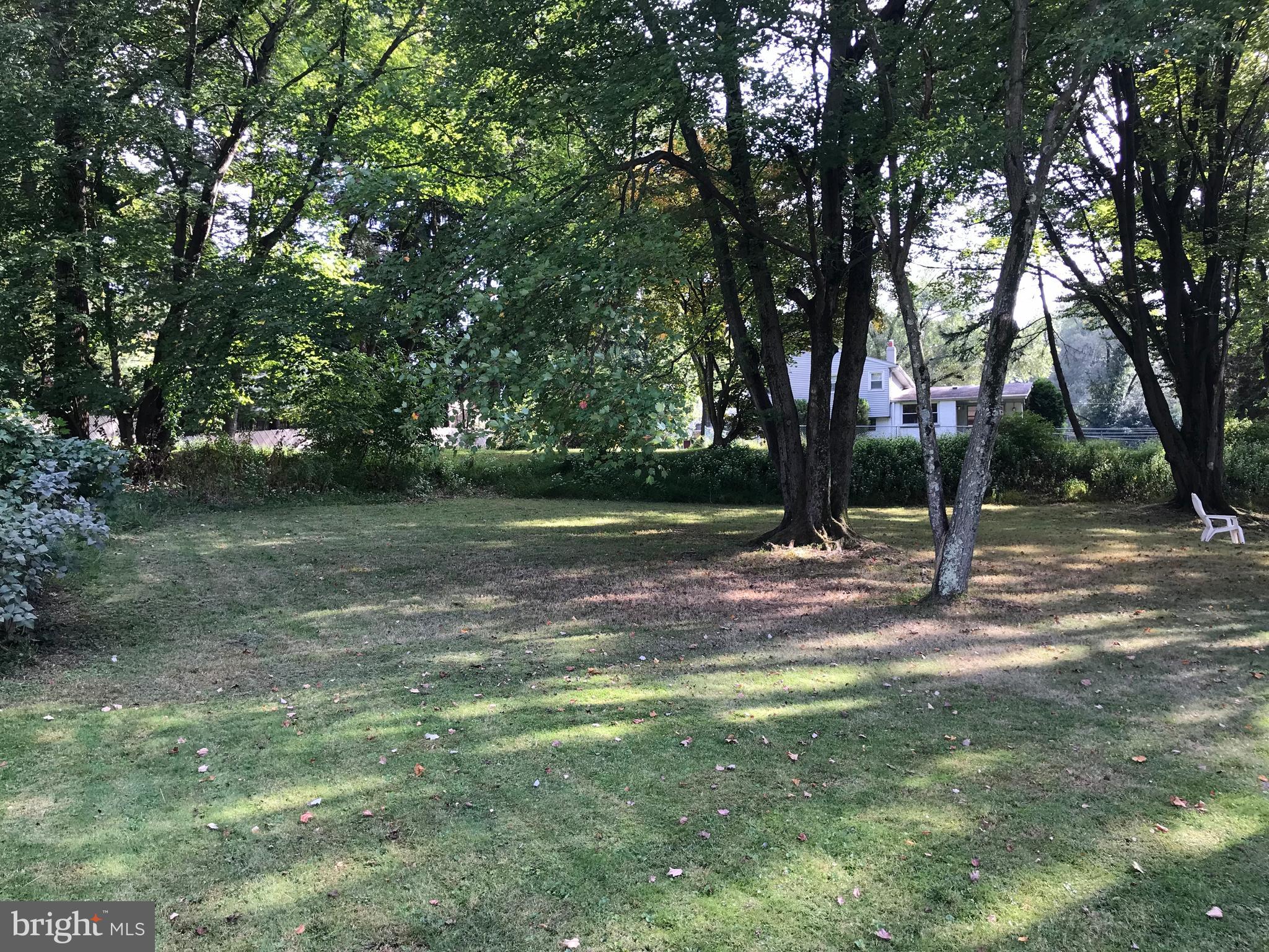 COUNTRY CLUB ESTS - Residential