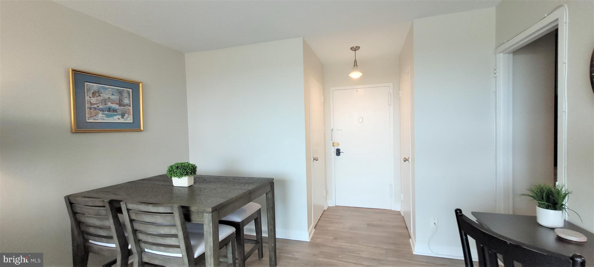 RIVER PLACE - Residential Lease