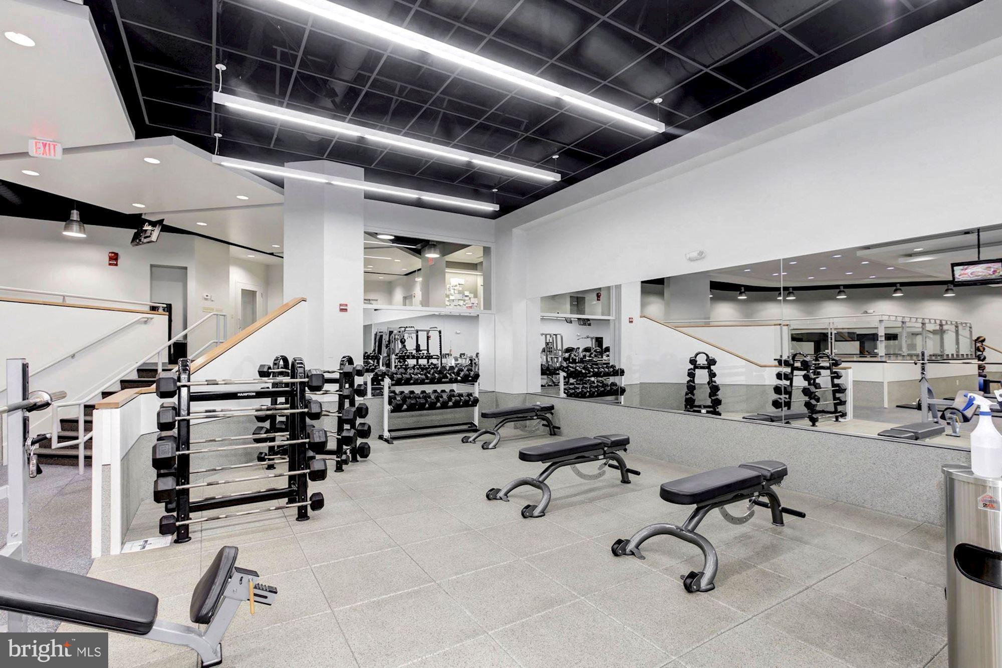 RIVER PLACE - Residential Lease