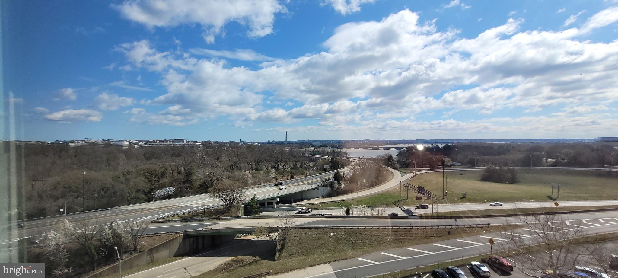 RIVER PLACE - Residential Lease