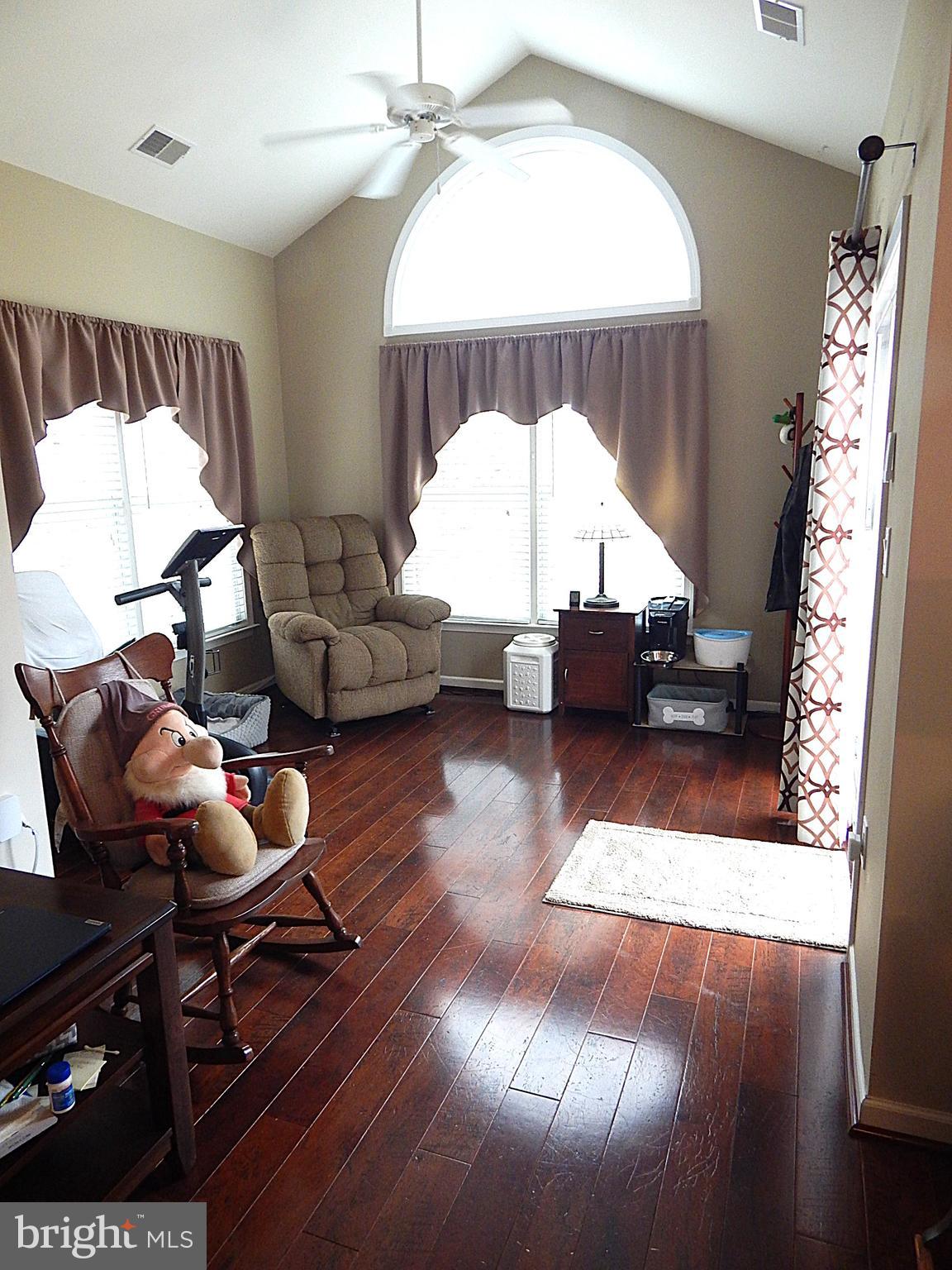 WILLOW GREEN - Residential