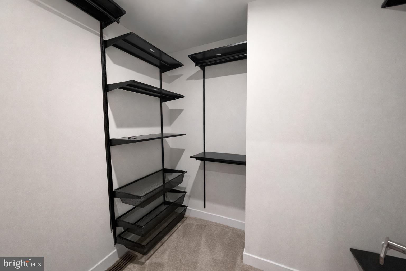 SUITLAND - Residential