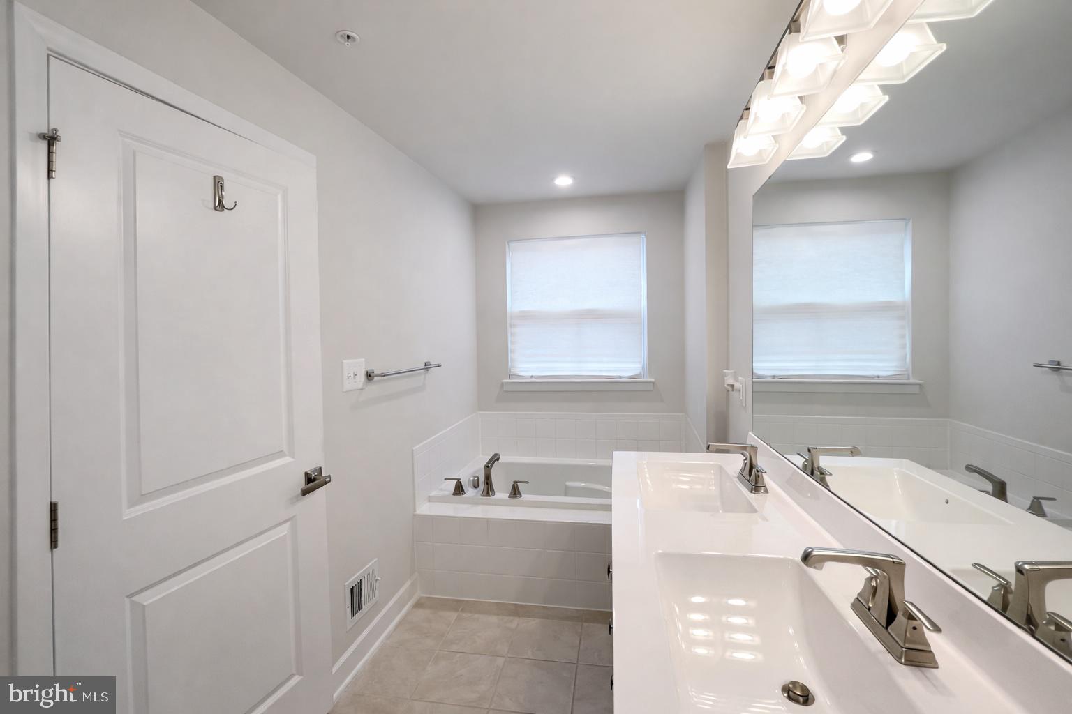 SUITLAND - Residential