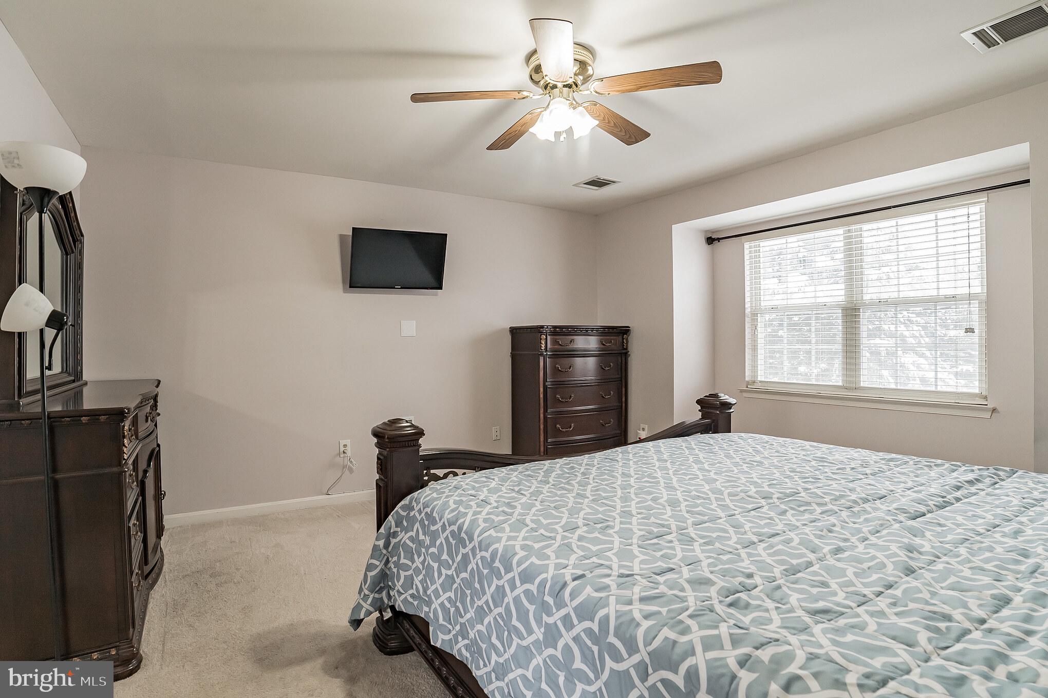 MONTGOMERY MEADOWS - Residential