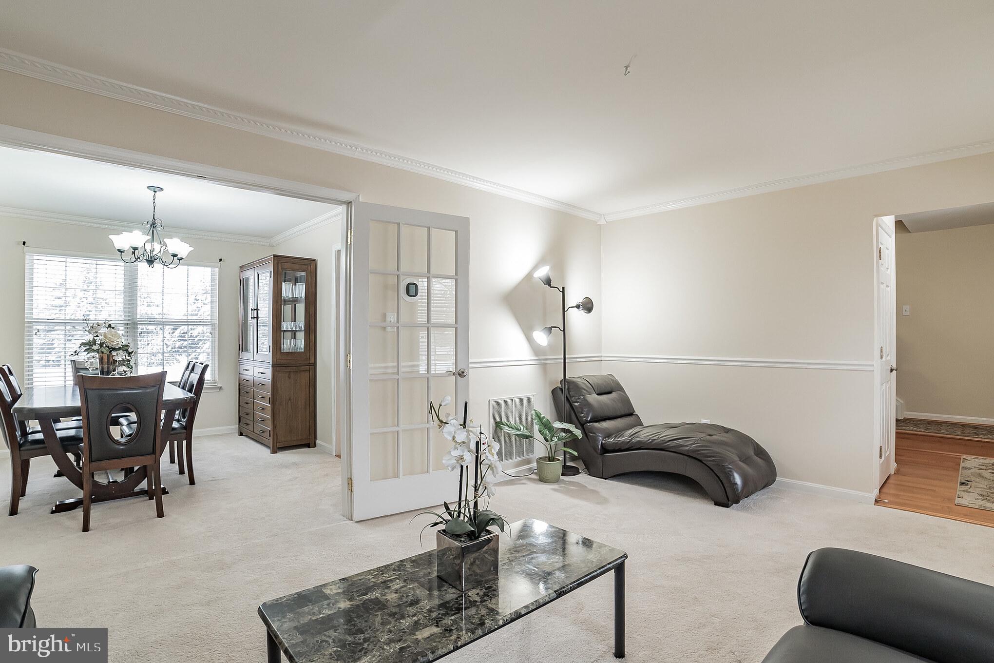 MONTGOMERY MEADOWS - Residential