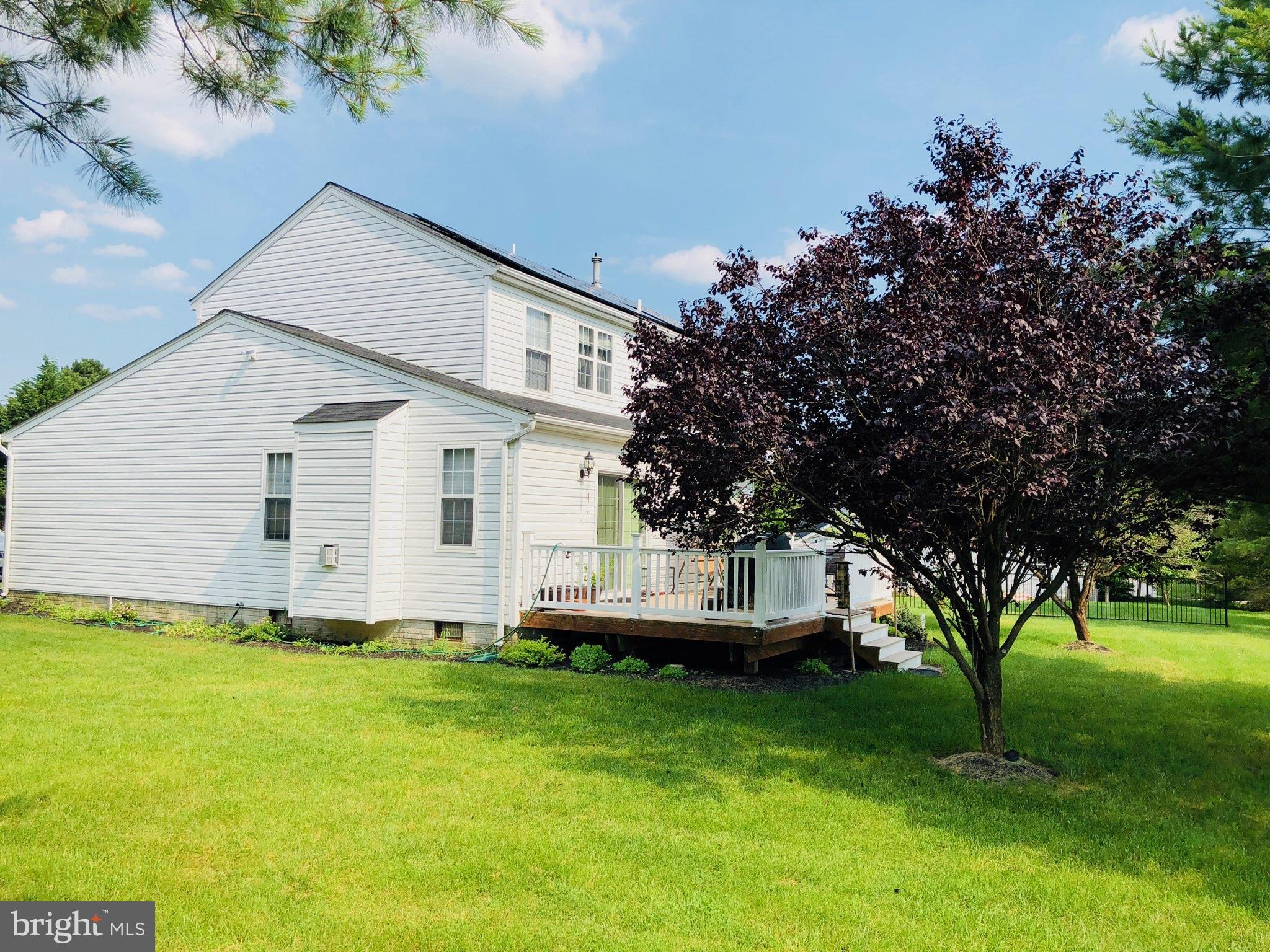 MONTGOMERY MEADOWS - Residential