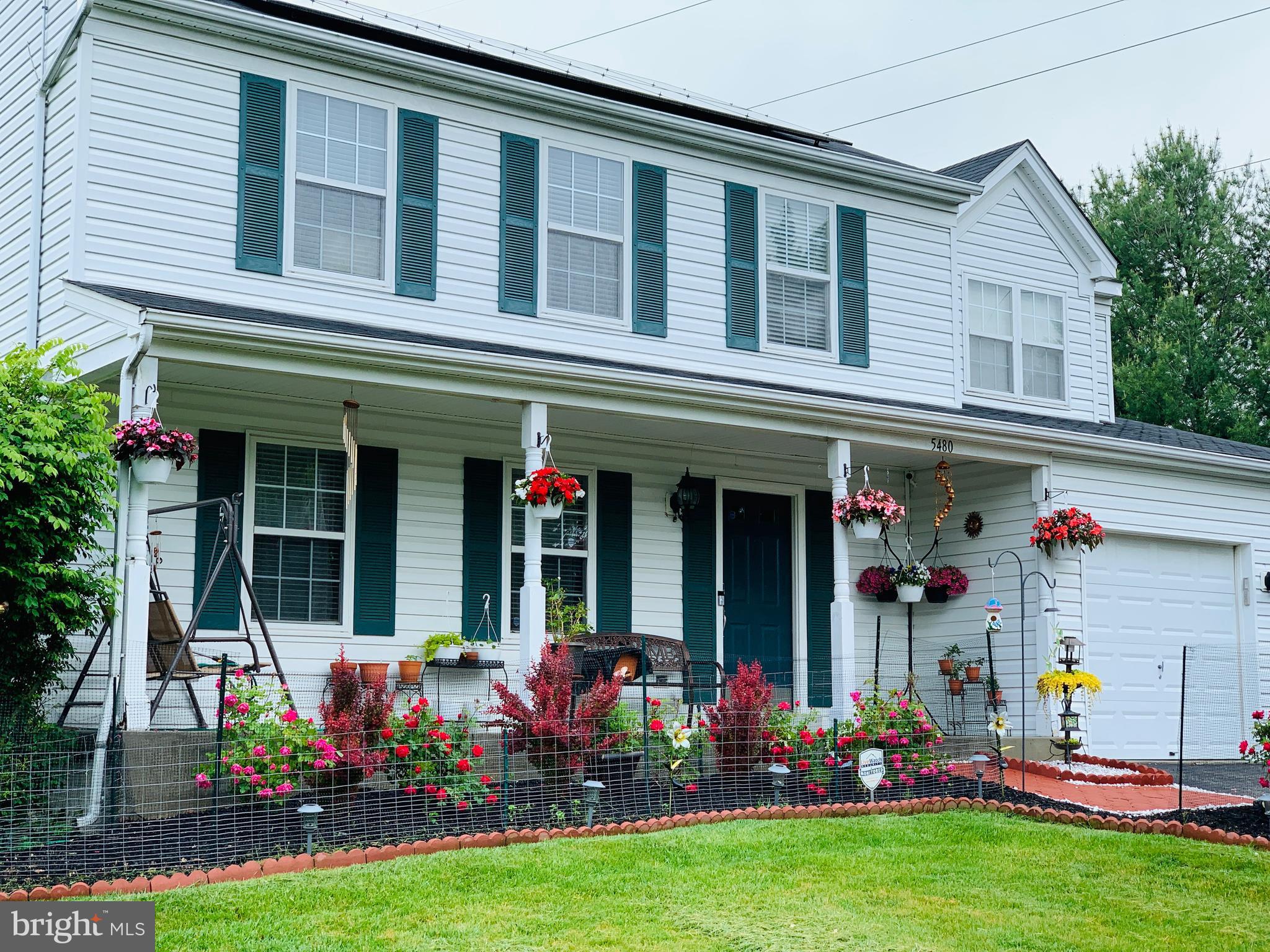 MONTGOMERY MEADOWS - Residential