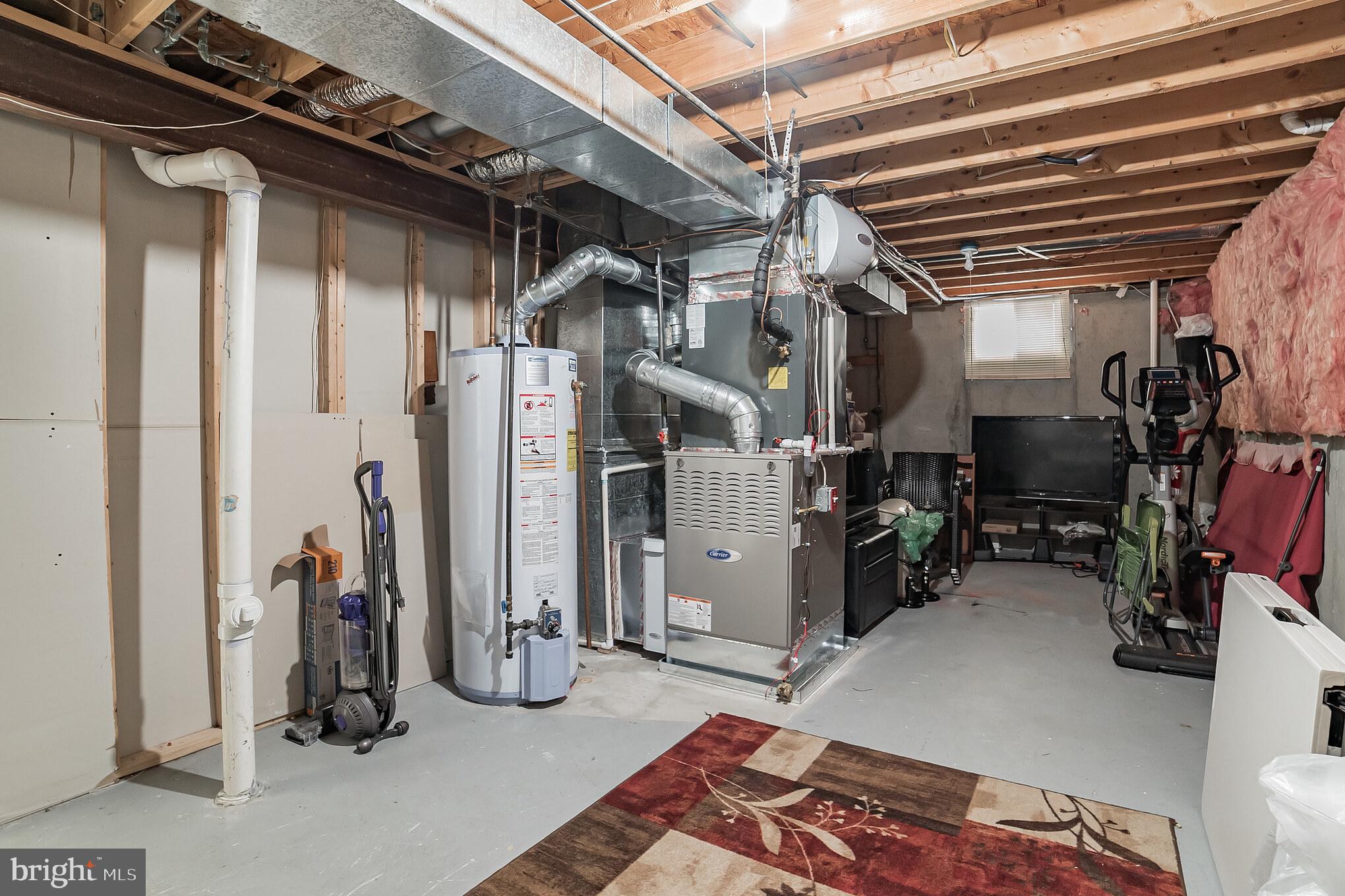 MONTGOMERY MEADOWS - Residential