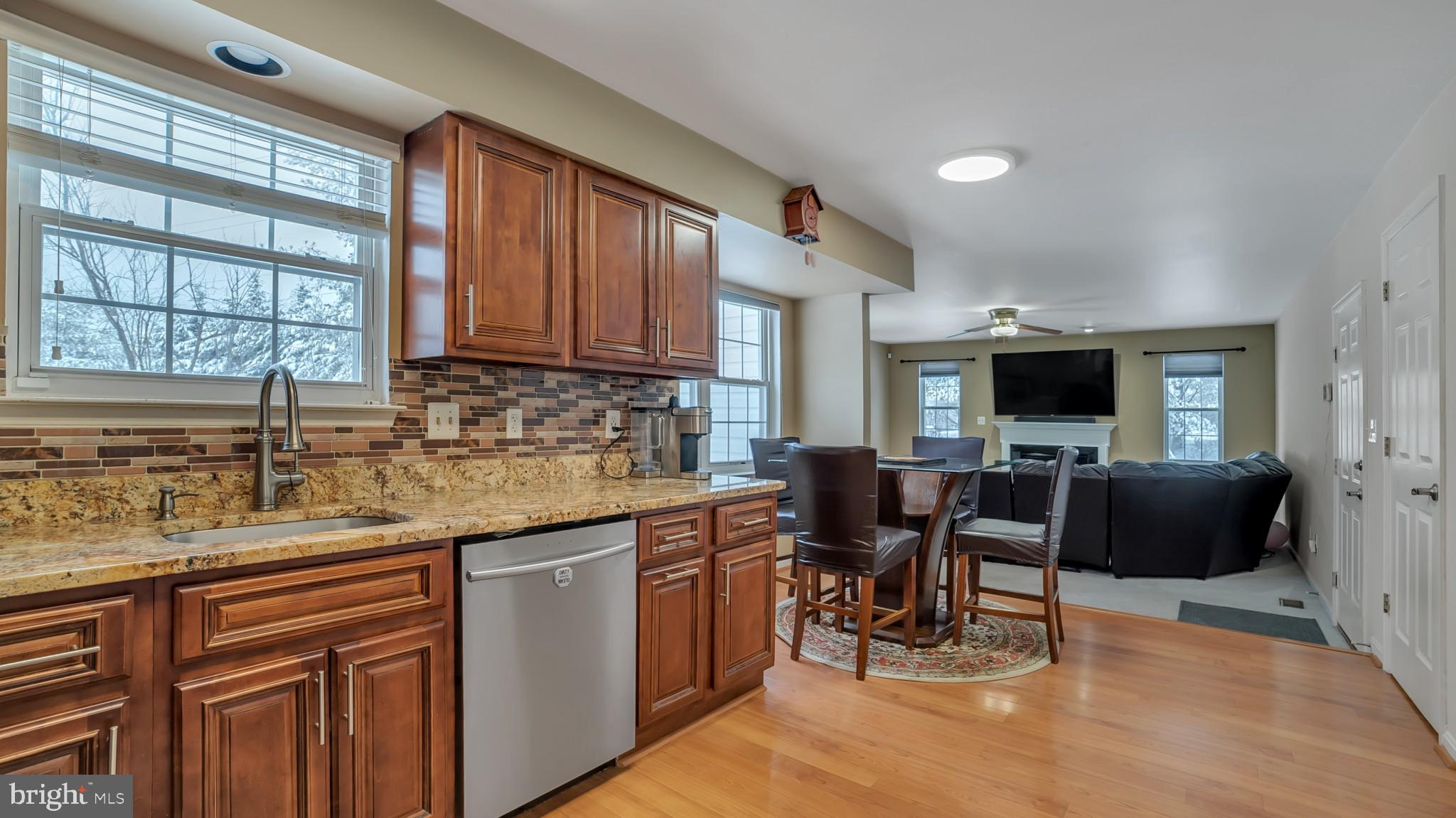 MONTGOMERY MEADOWS - Residential