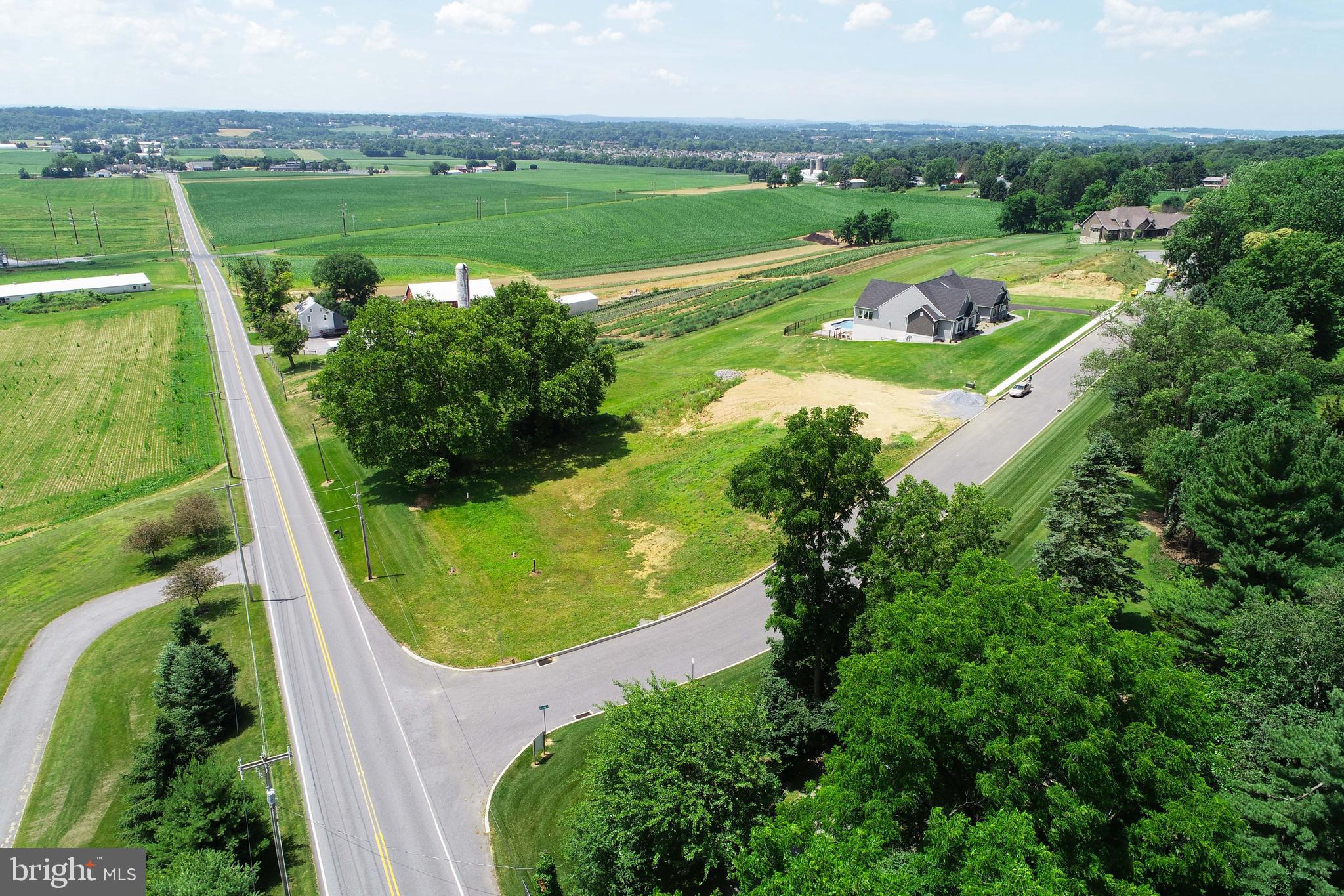 BROOKE COURT - Residential