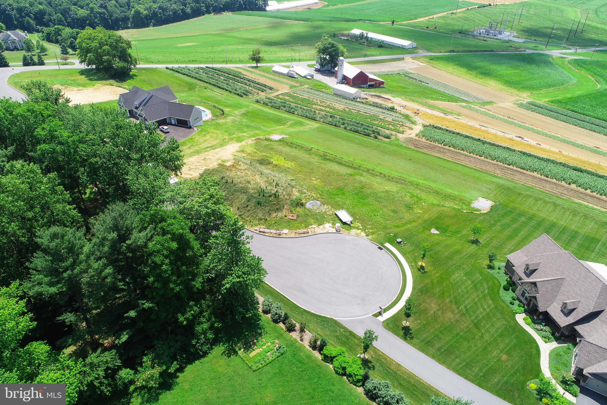 BROOKE COURT - Residential