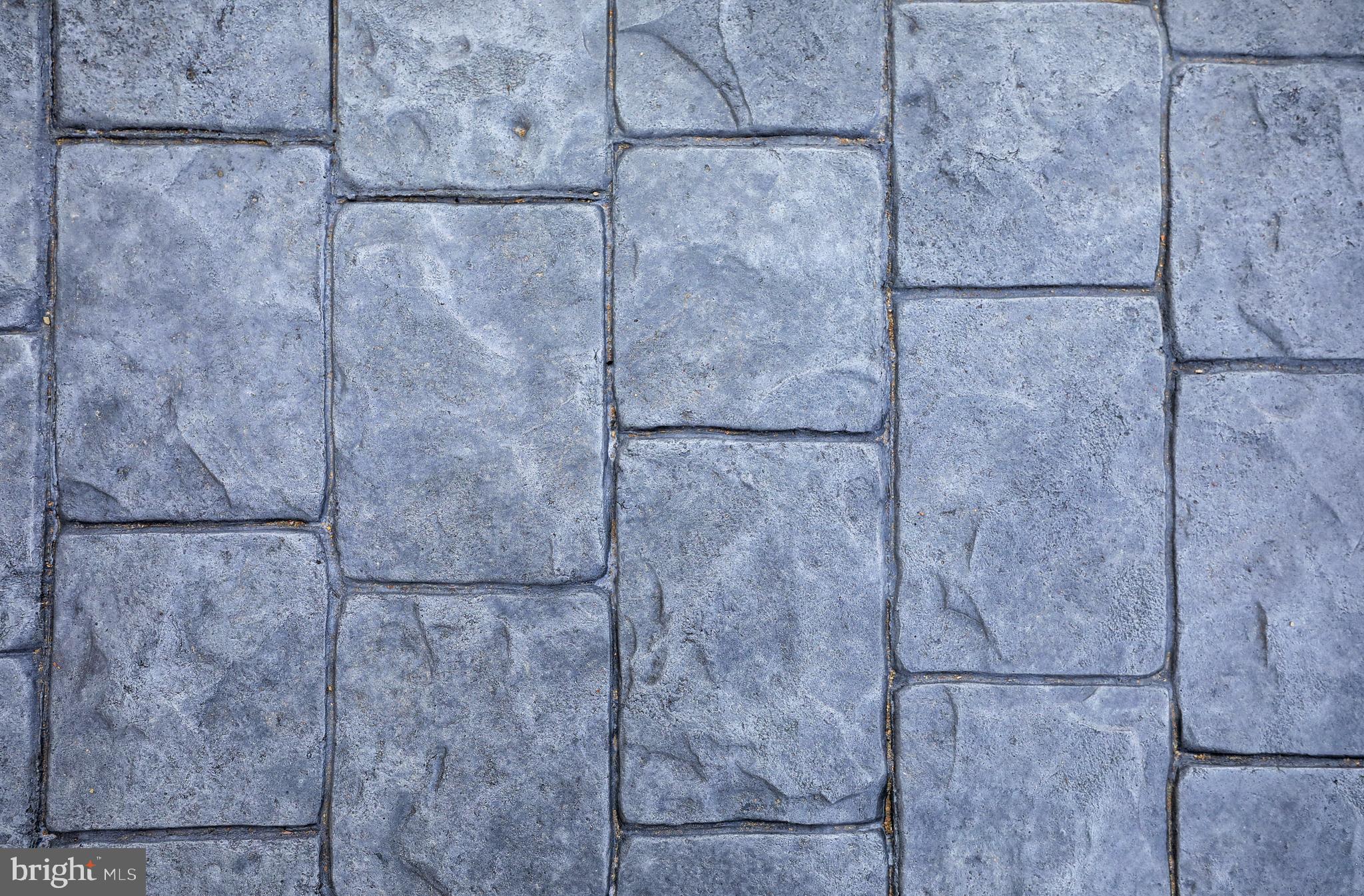 BROOKE COURT - Residential