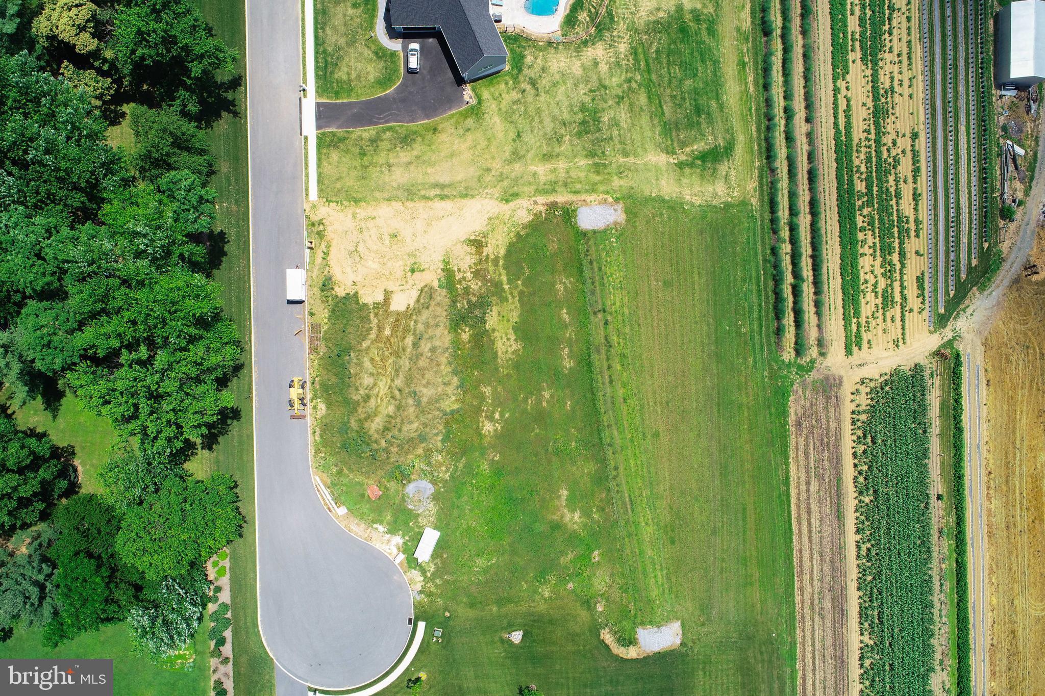 BROOKE COURT - Residential