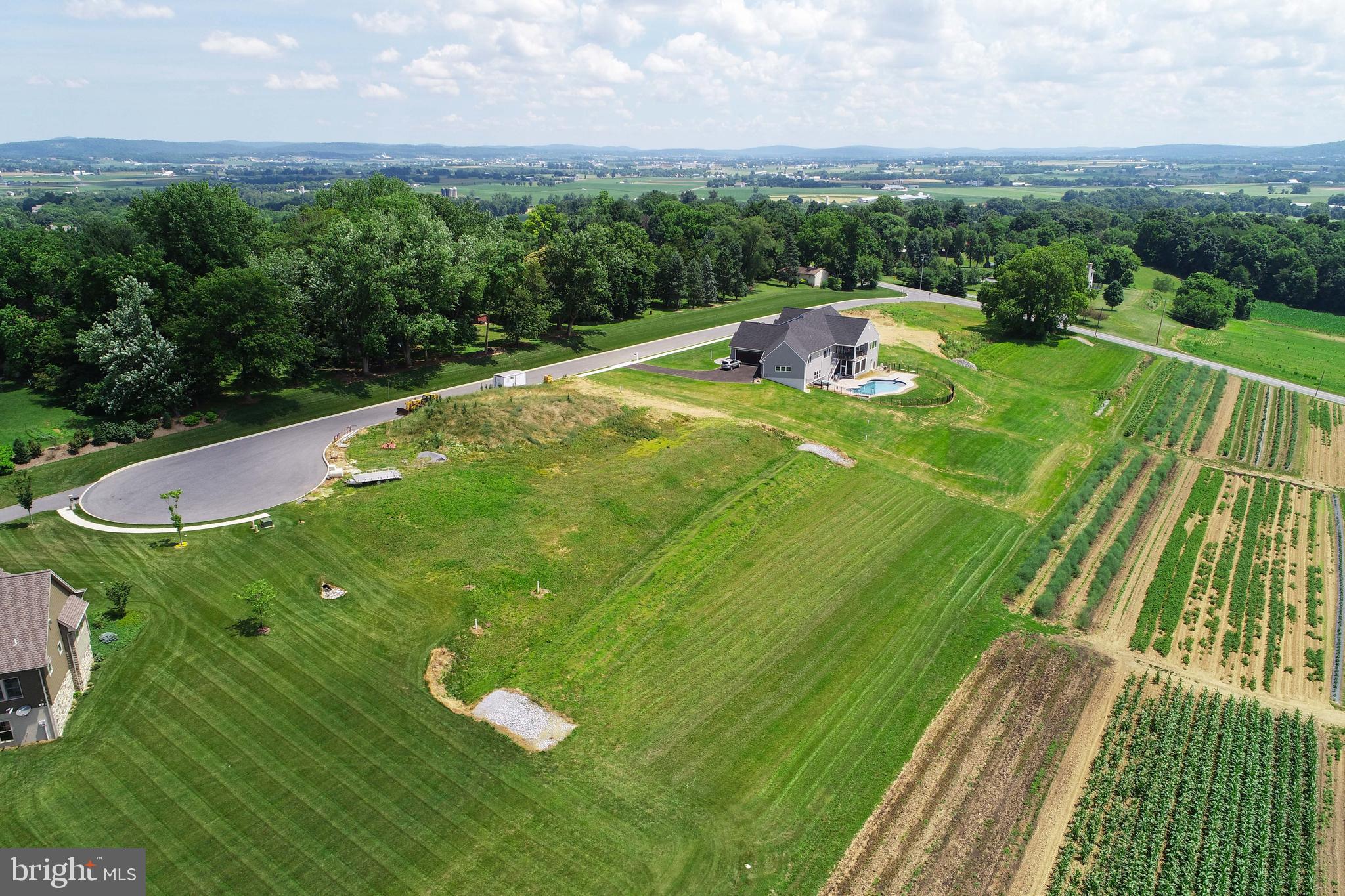 BROOKE COURT - Residential