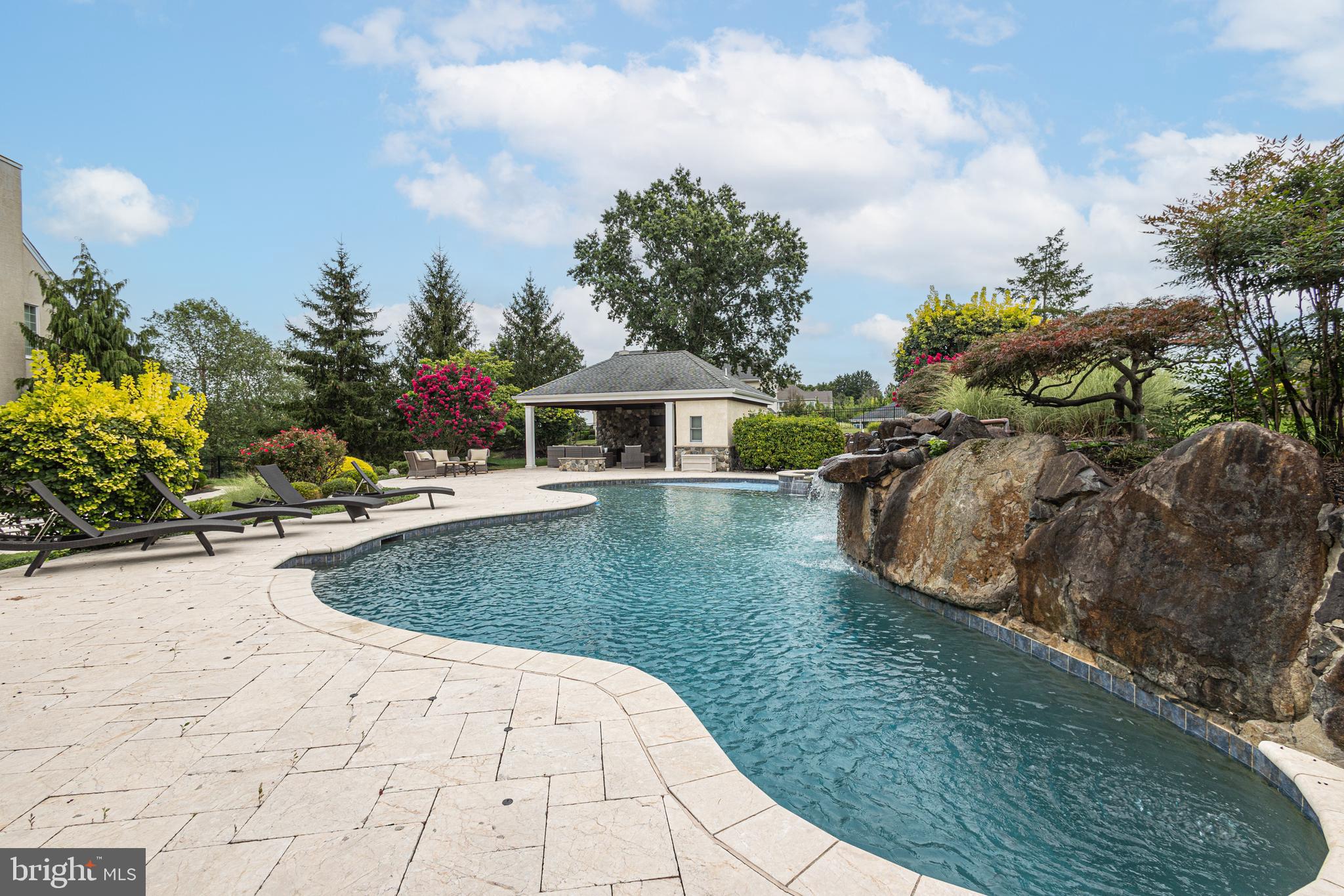 MATTHEWS RIDGE - Residential