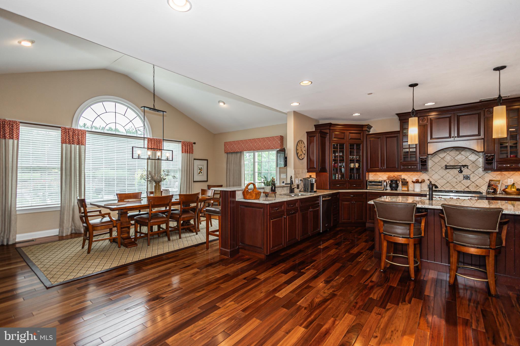 MATTHEWS RIDGE - Residential