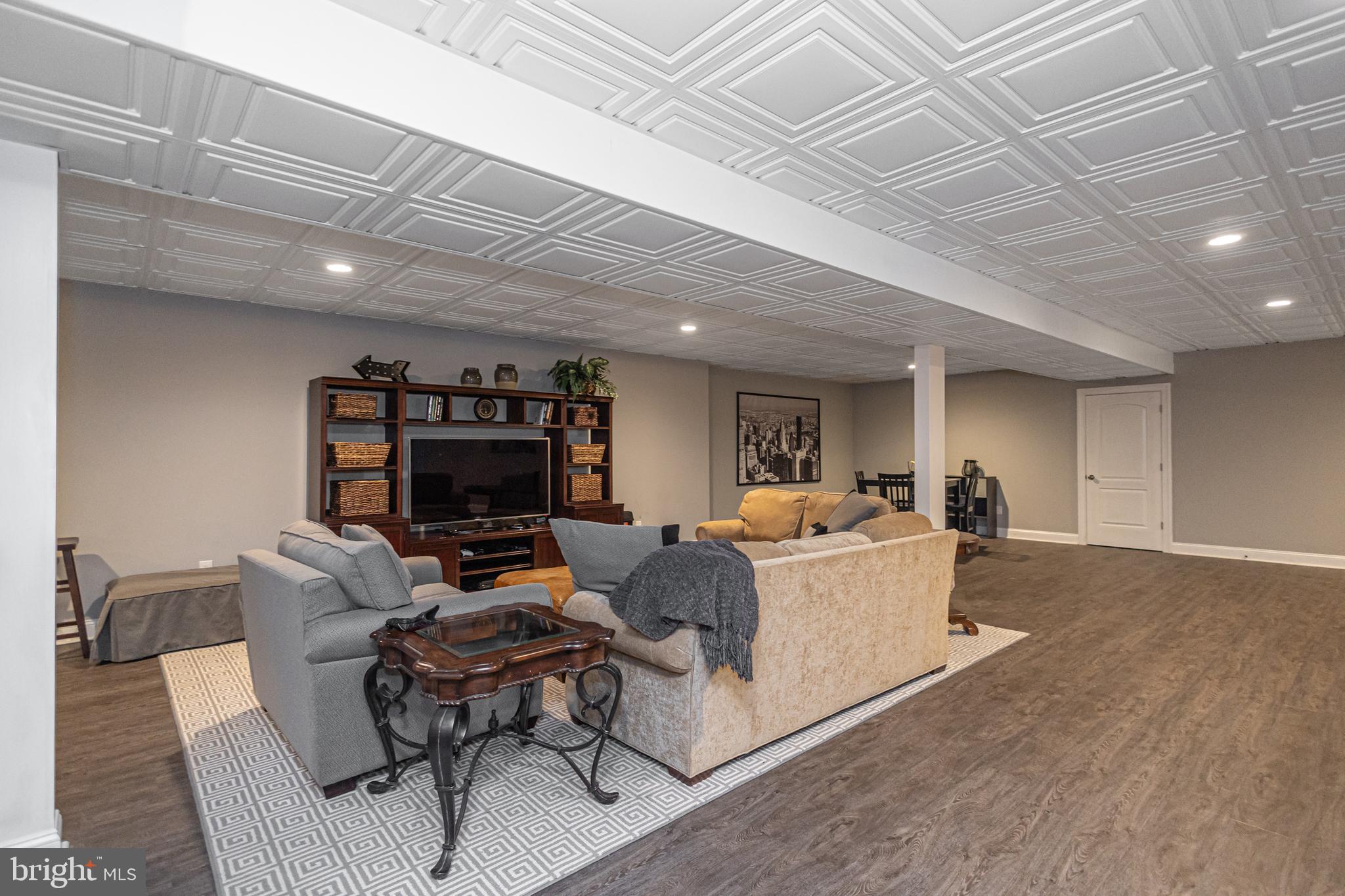 MATTHEWS RIDGE - Residential