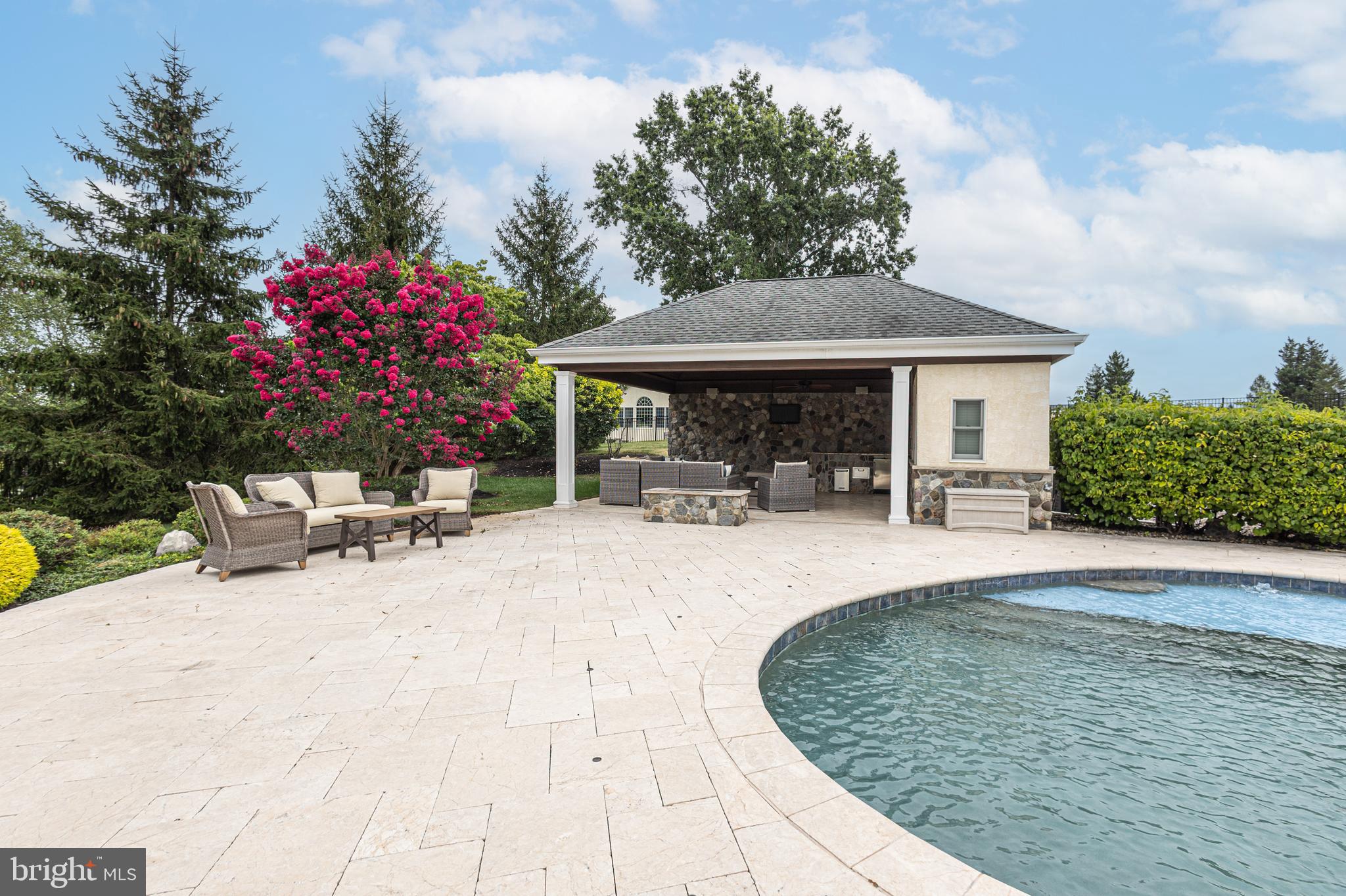 MATTHEWS RIDGE - Residential