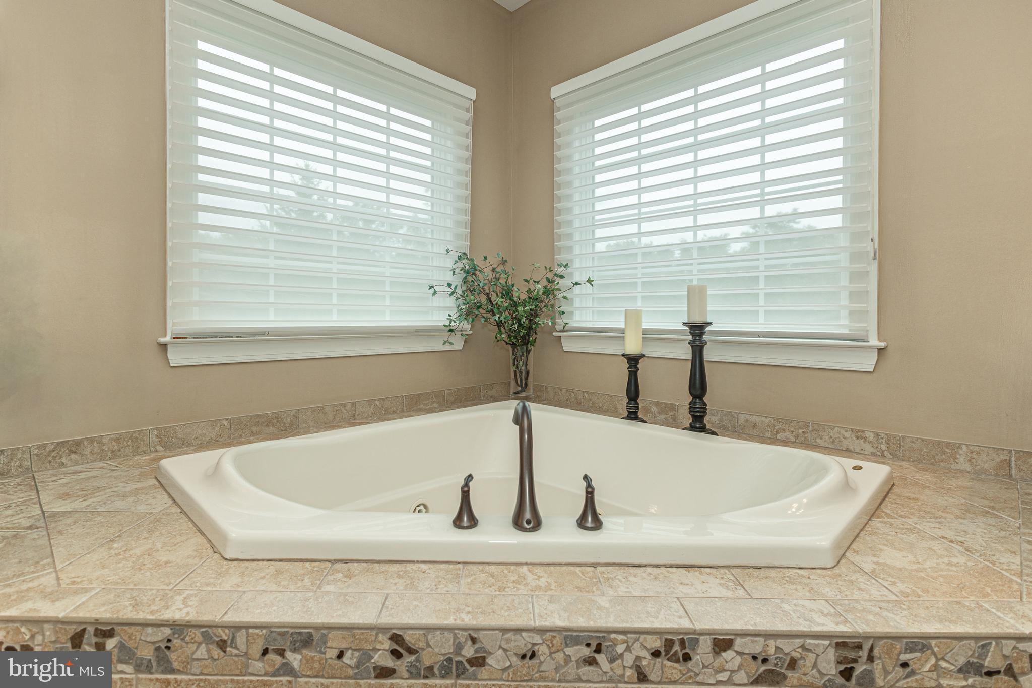 MATTHEWS RIDGE - Residential