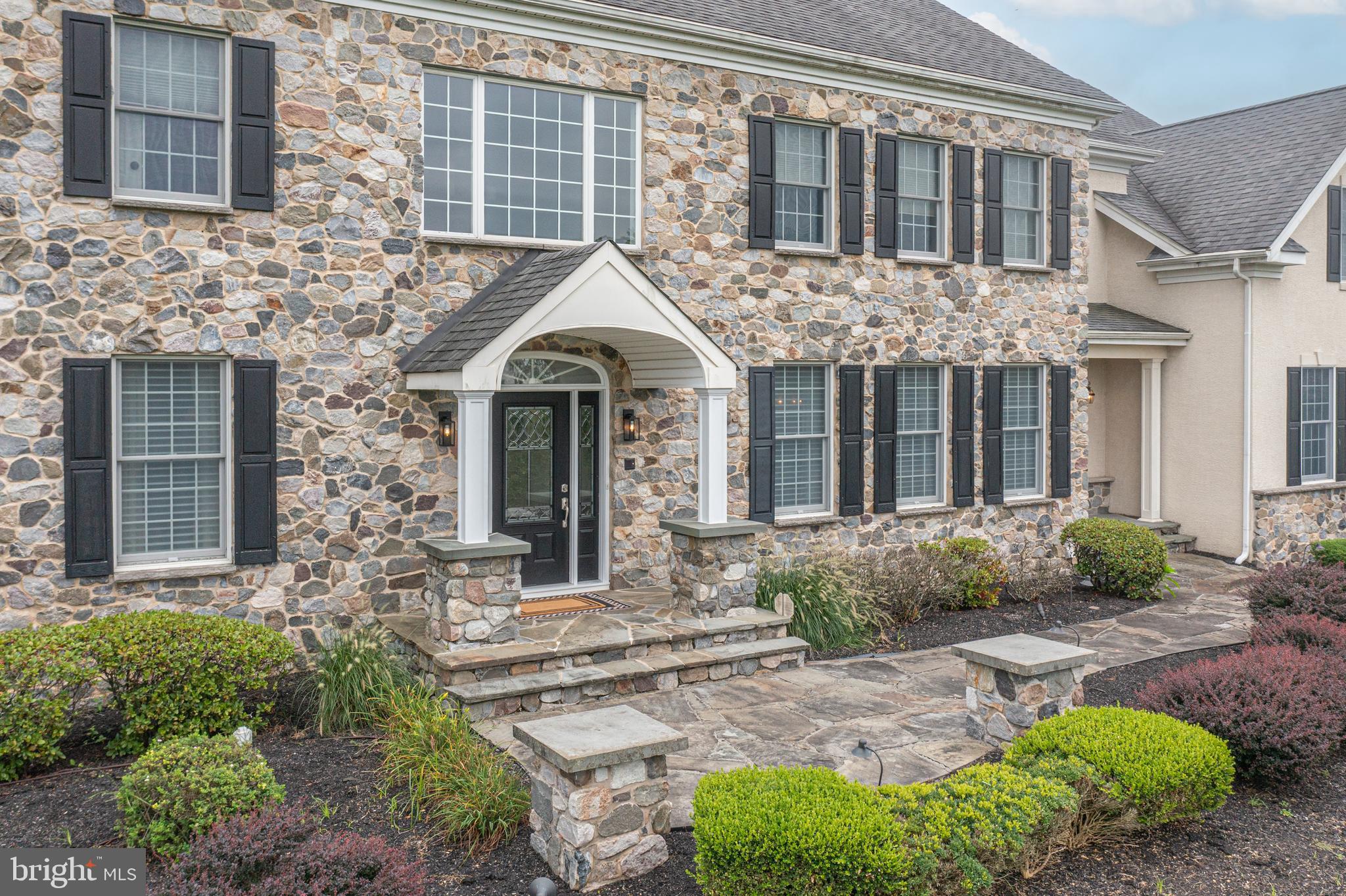 313 MATTHEWS LANE