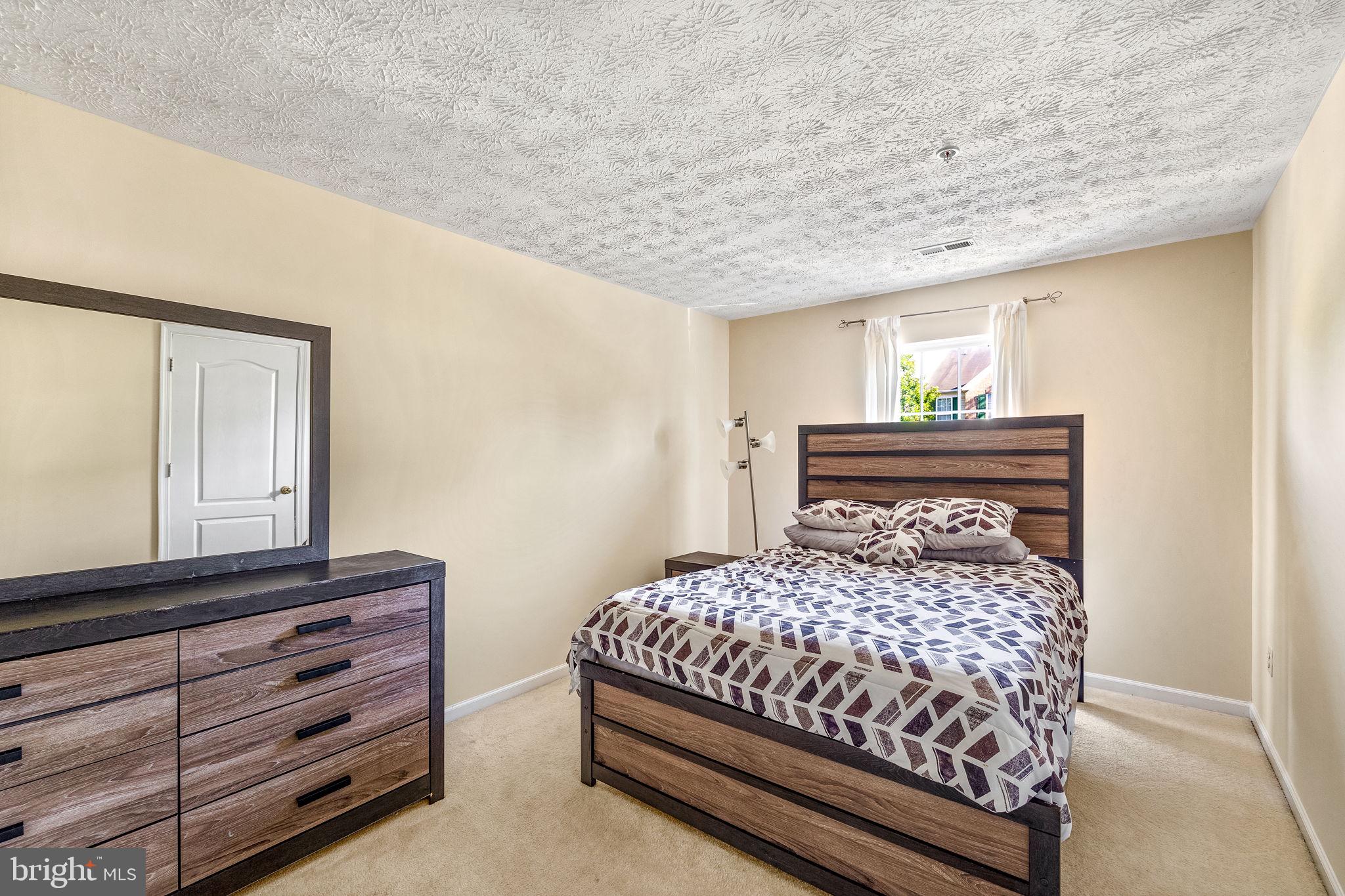 COVINGTON - Residential