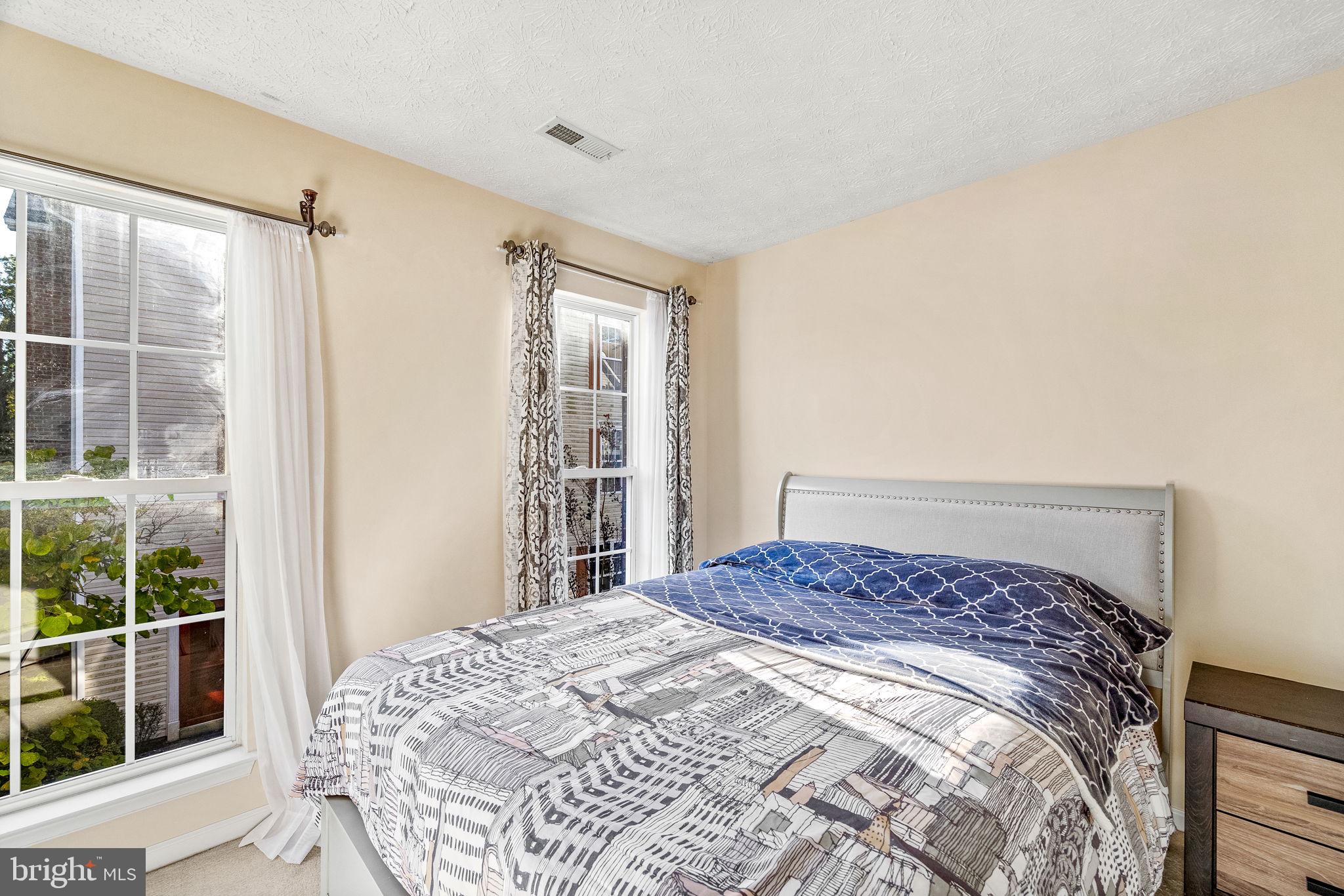 COVINGTON - Residential