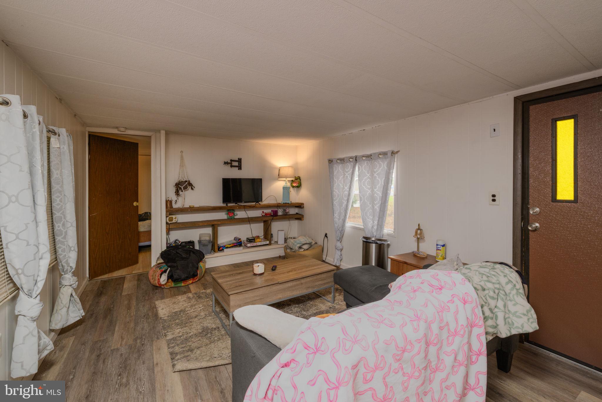 27284 COTTAGE ROAD 9182