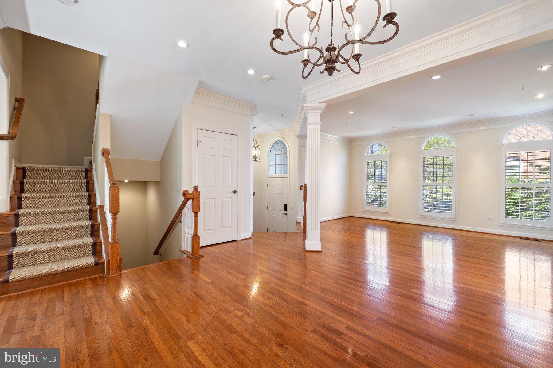 OLD TOWN GREENS - Residential Lease