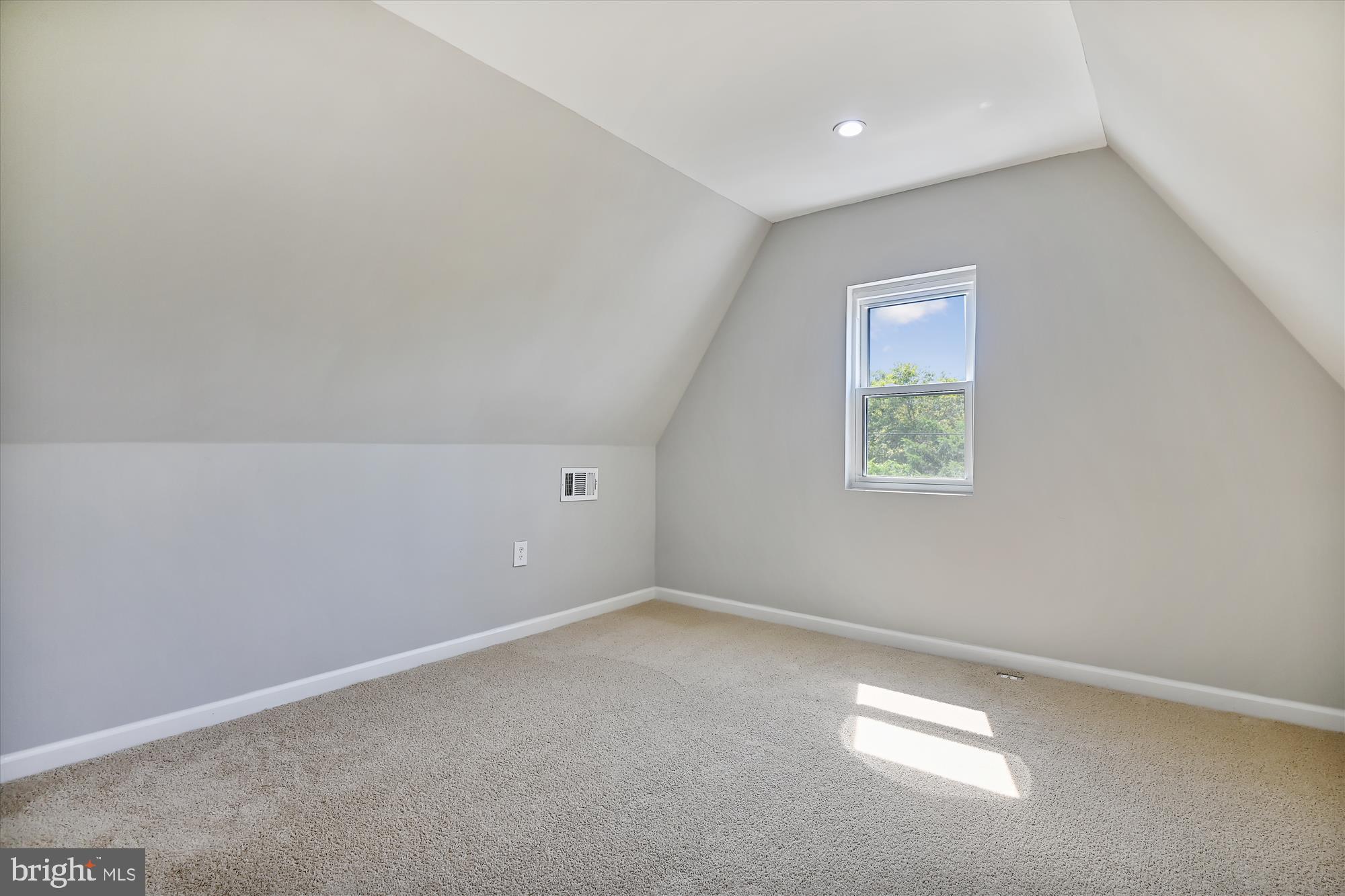 DUNDALK - Residential