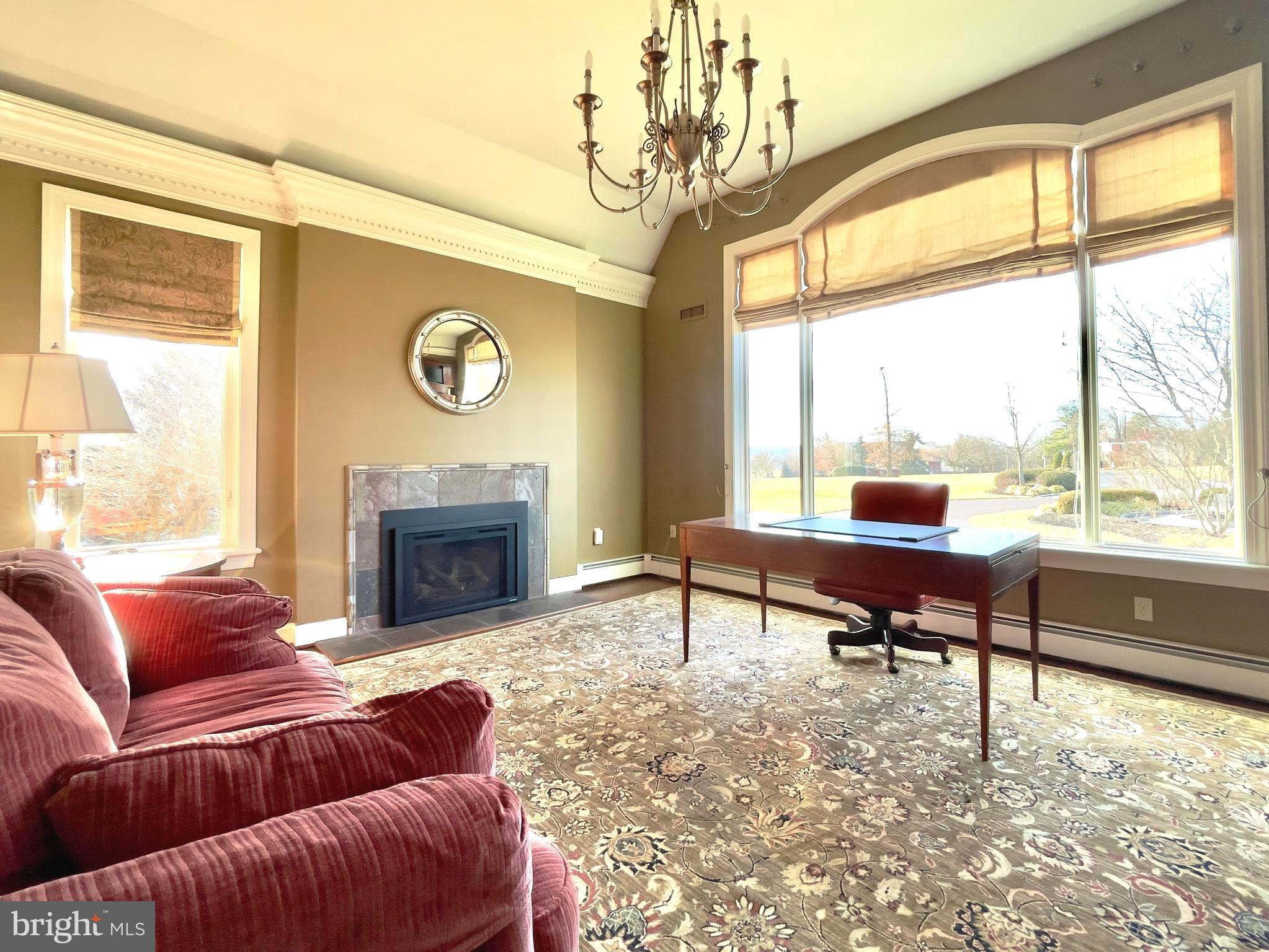 DEER RUN ESTATES - Residential