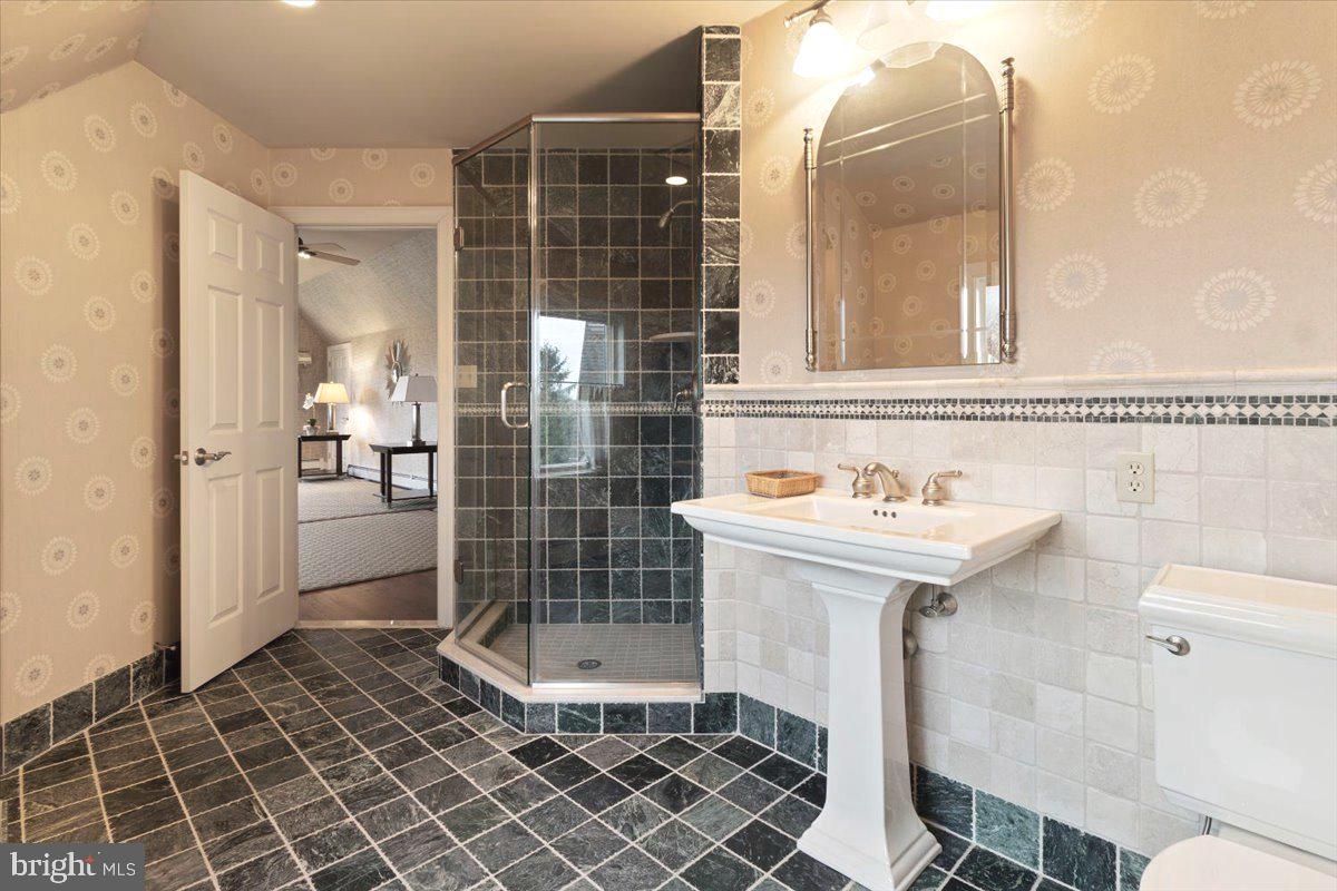 DEER RUN ESTATES - Residential