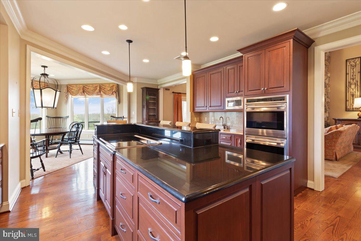 DEER RUN ESTATES - Residential