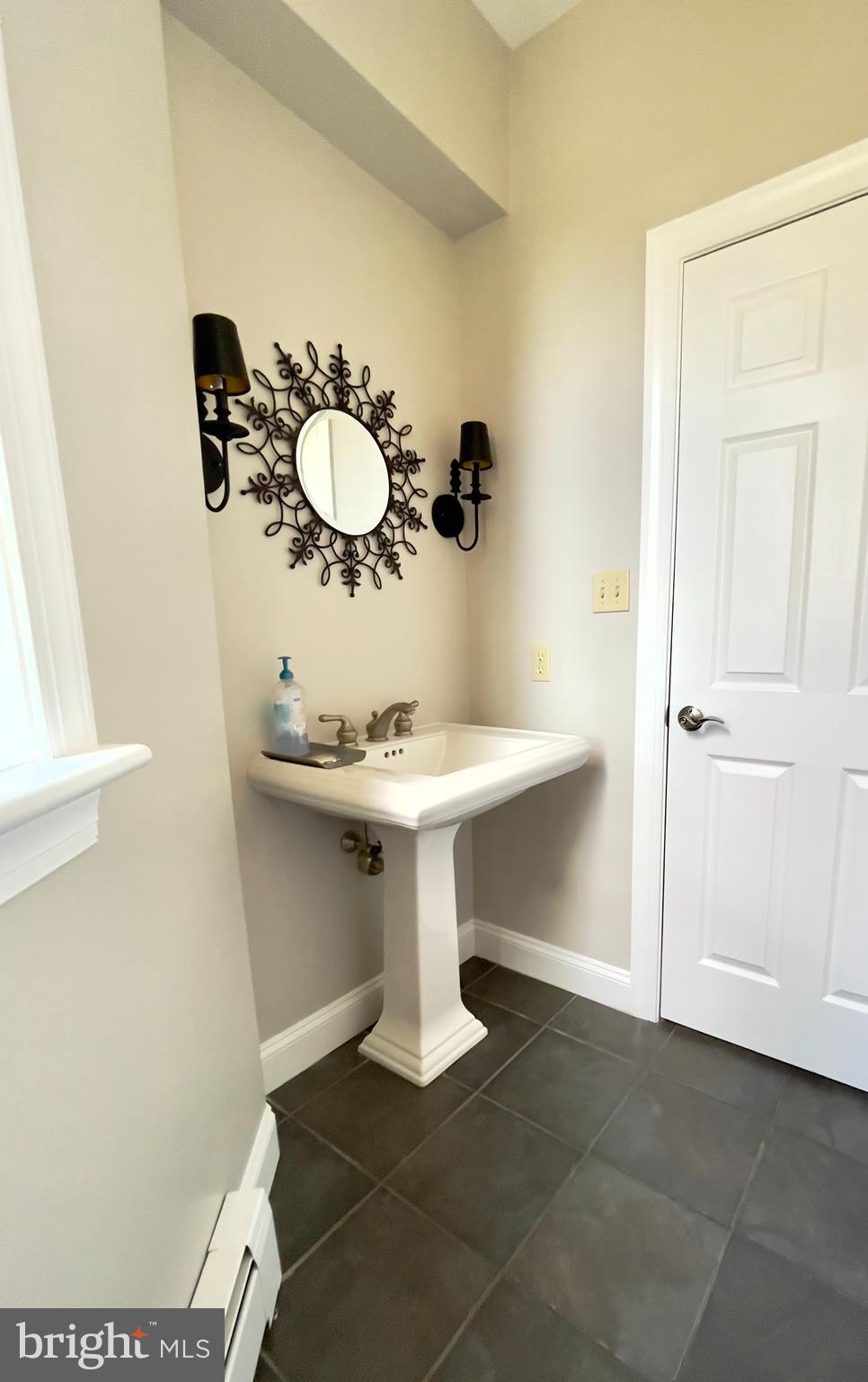 DEER RUN ESTATES - Residential