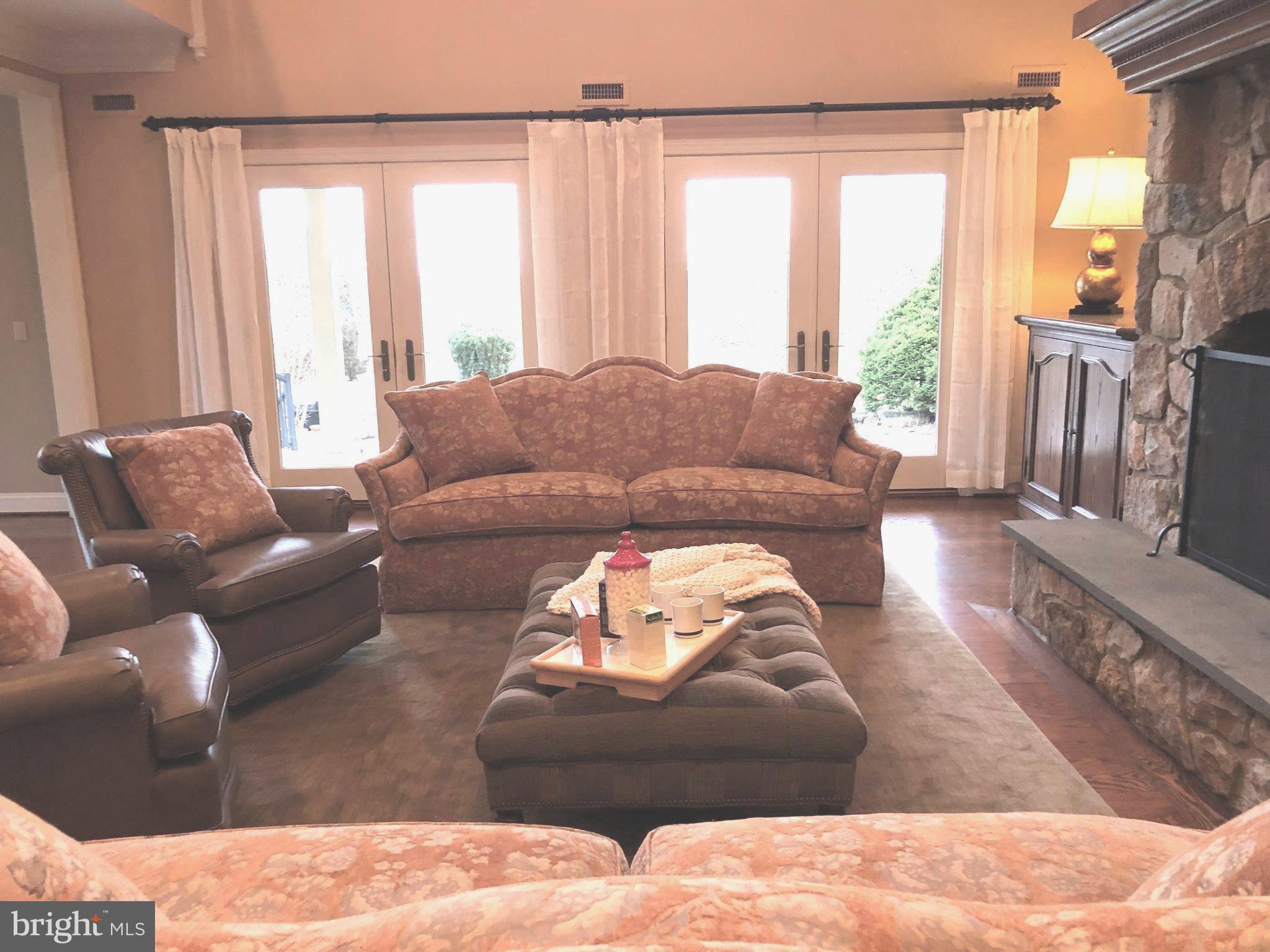 DEER RUN ESTATES - Residential