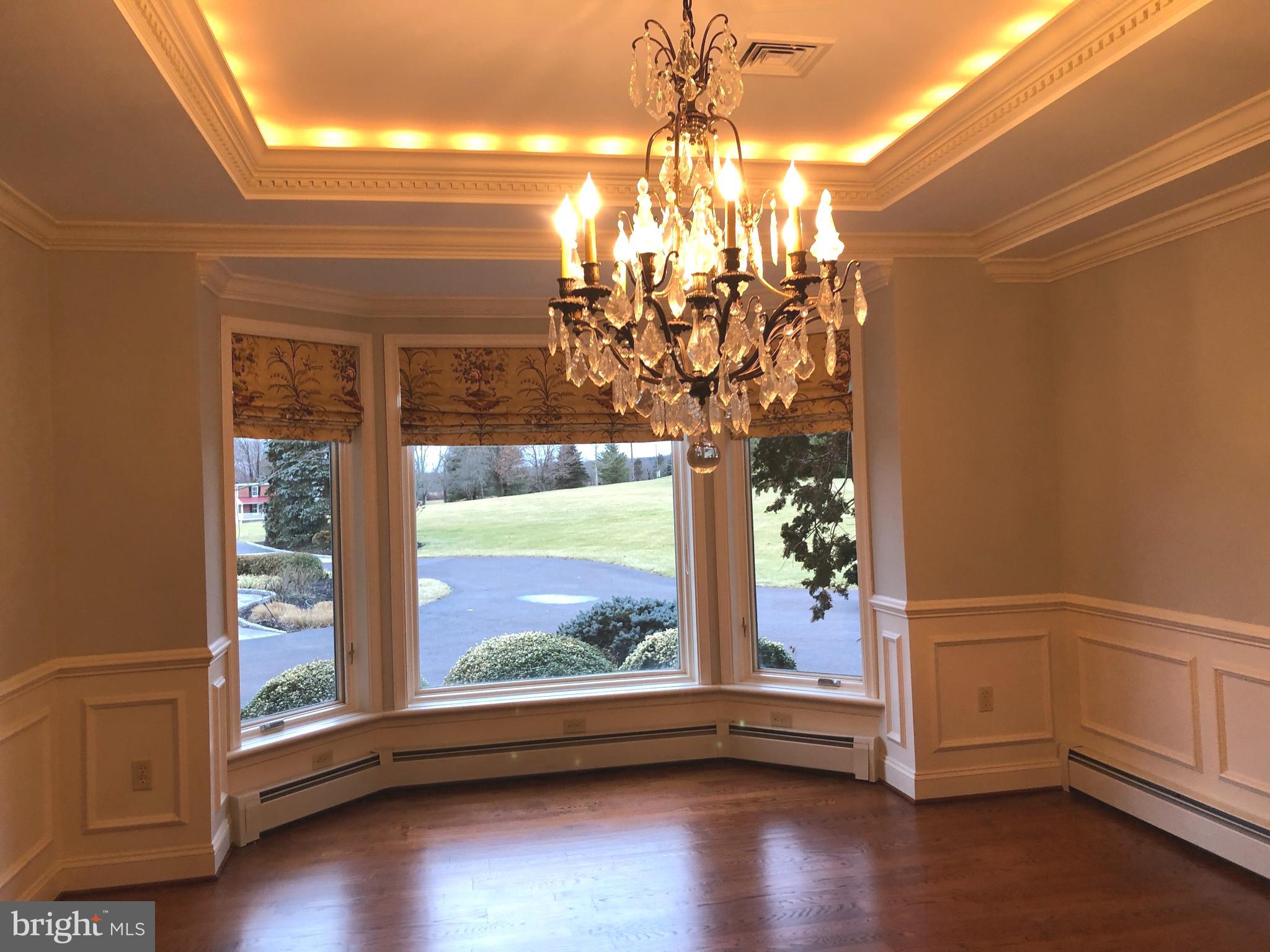 DEER RUN ESTATES - Residential