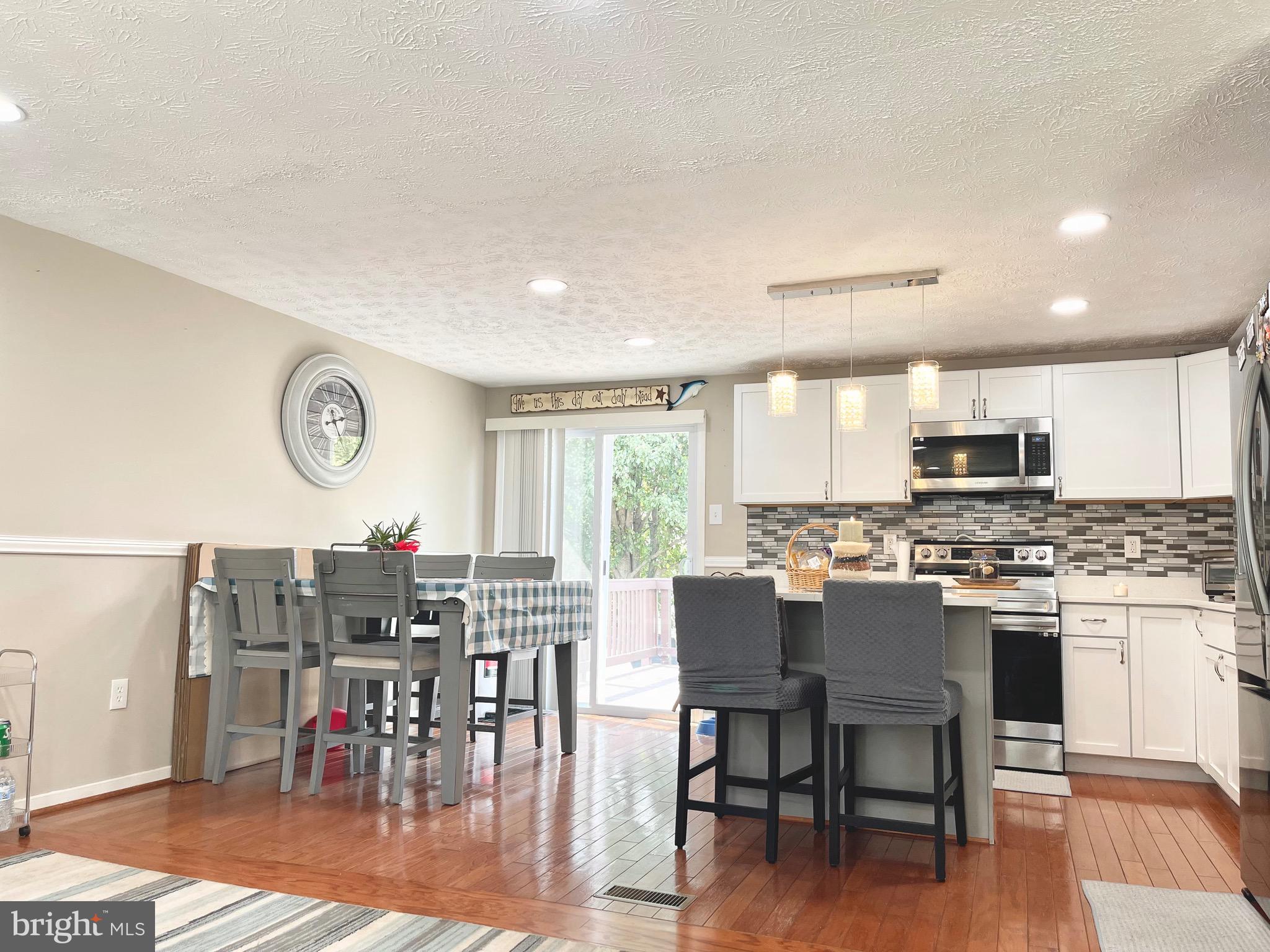 208 EAST ROAD