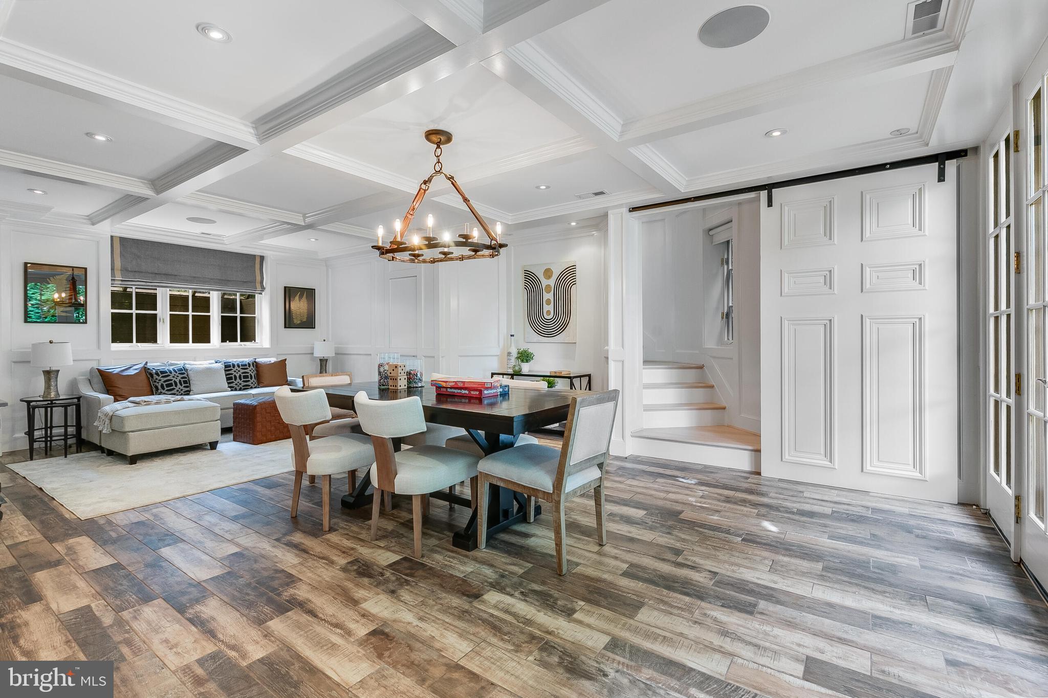SPRING VALLEY - Residential