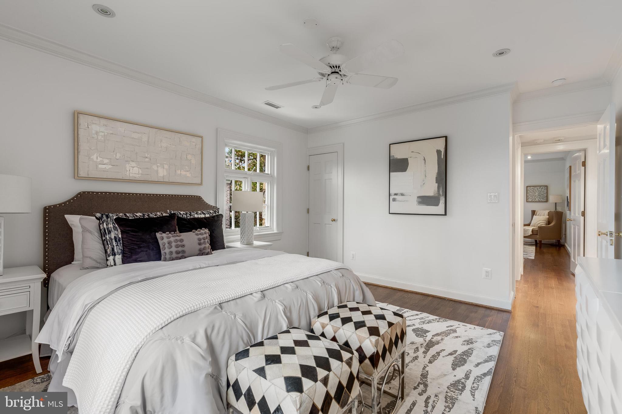 SPRING VALLEY - Residential