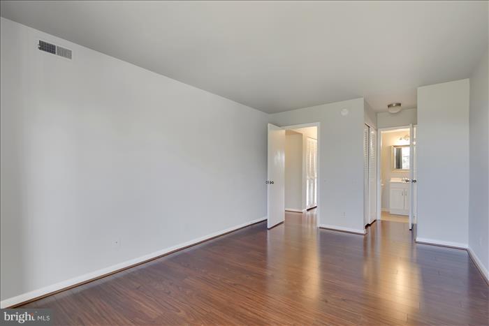 SEVERN HOUSE - Residential Lease