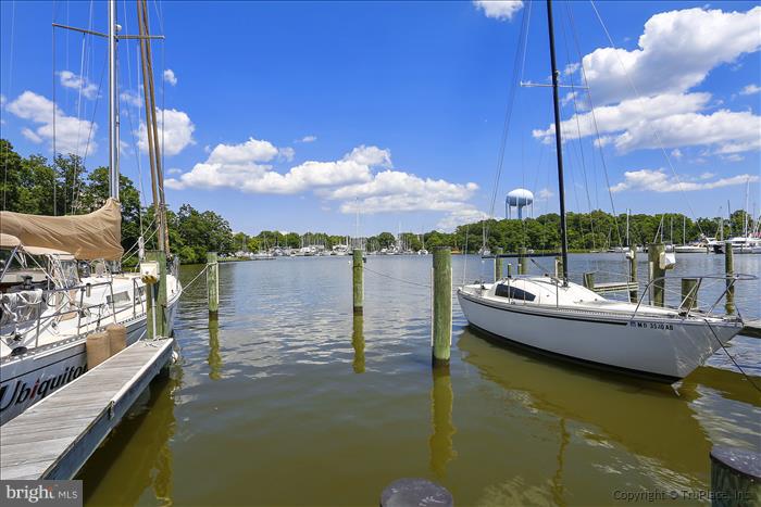 SEVERN HOUSE - Residential Lease