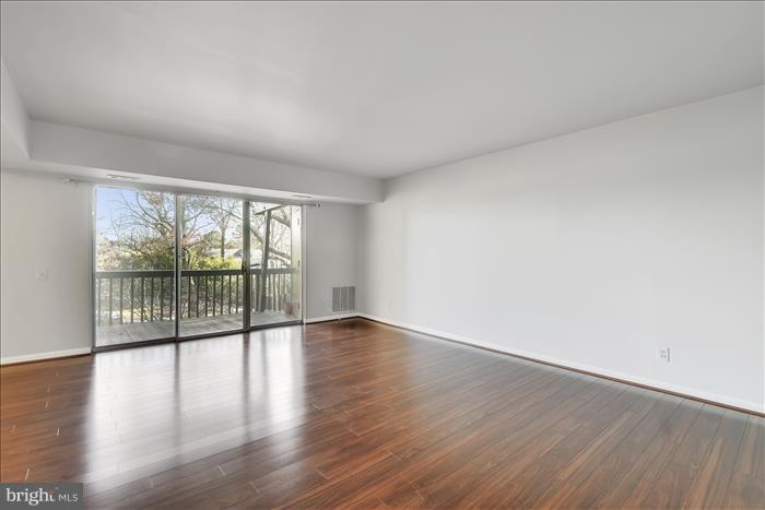 SEVERN HOUSE - Residential Lease