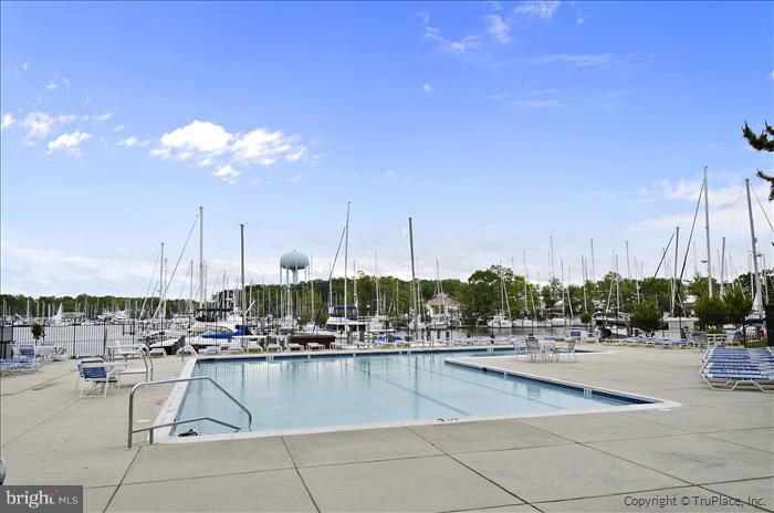 SEVERN HOUSE - Residential Lease