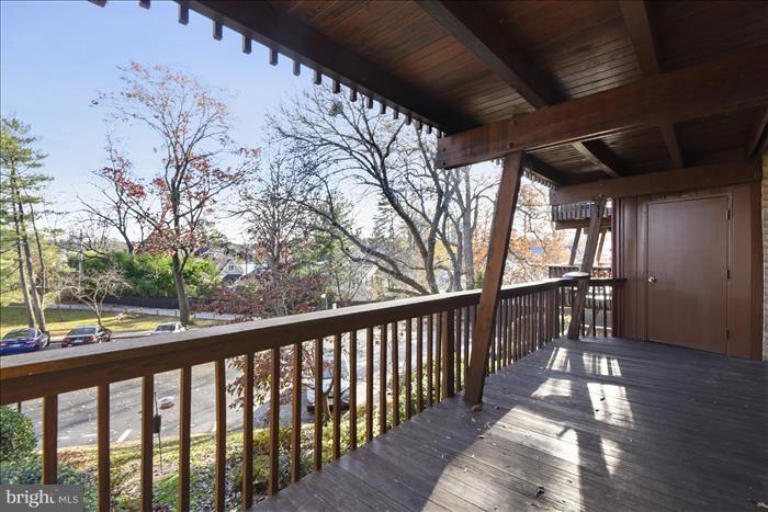 SEVERN HOUSE - Residential Lease