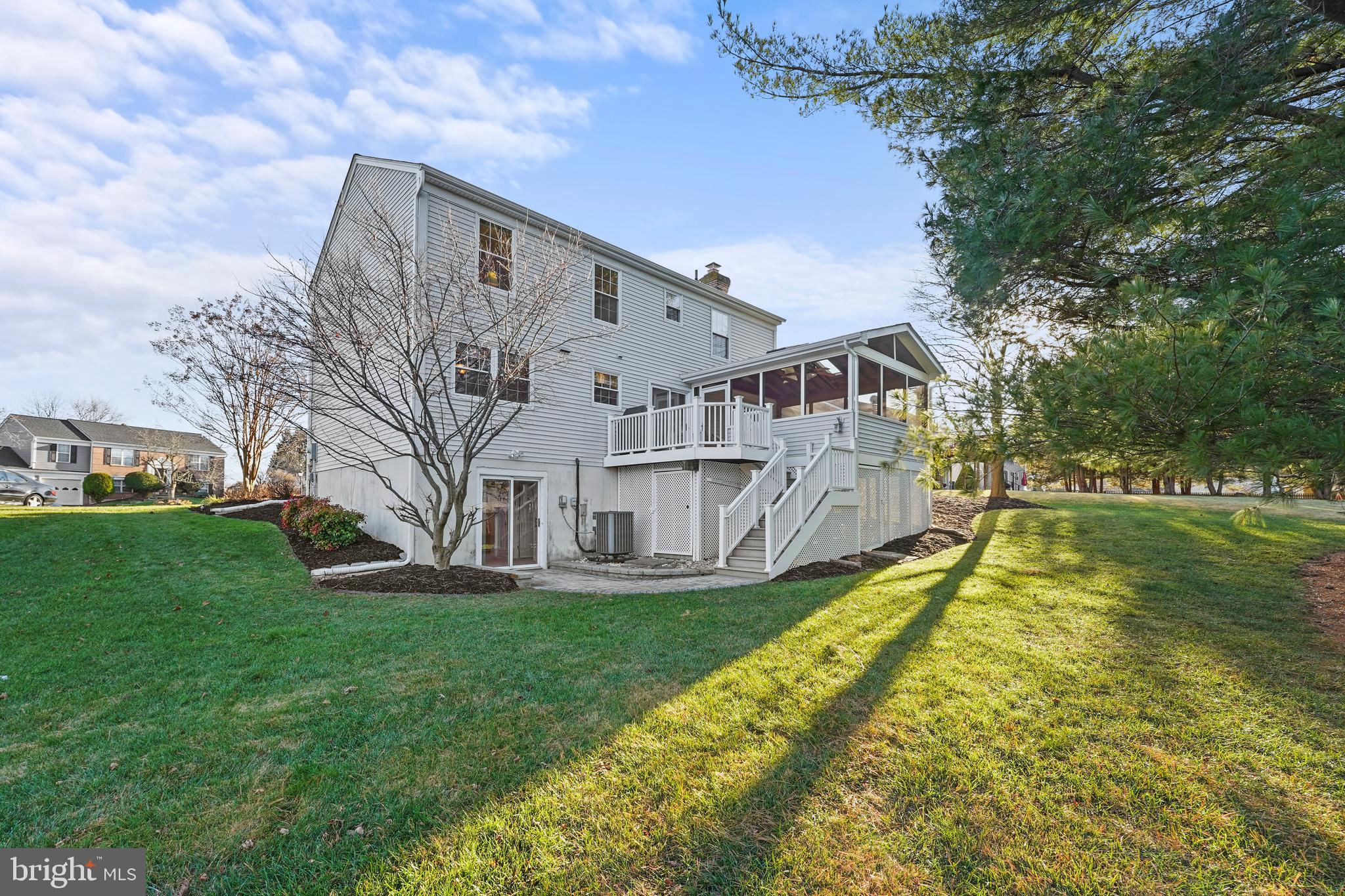 OAK SPRINGS - Residential