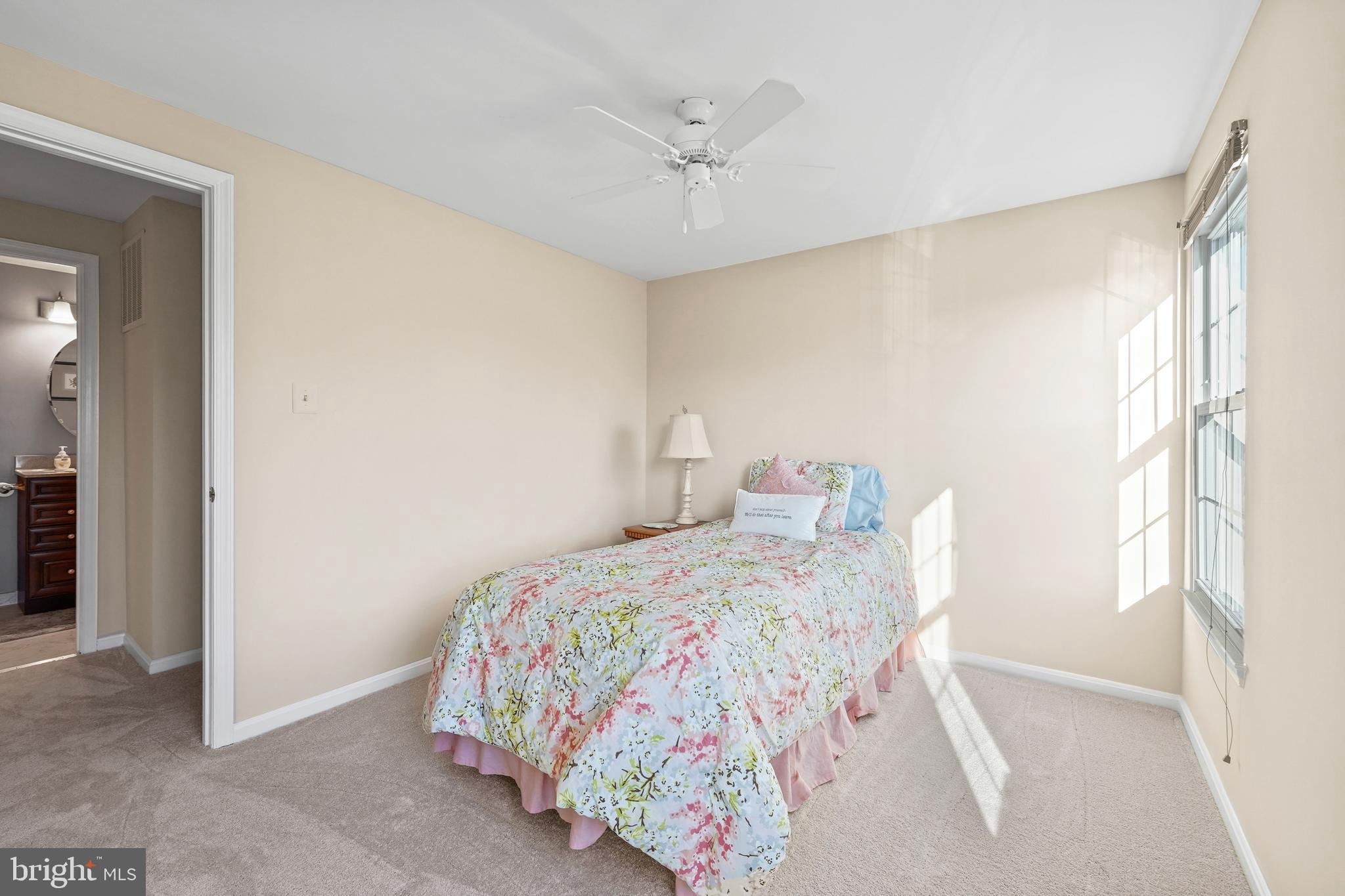 OAK SPRINGS - Residential