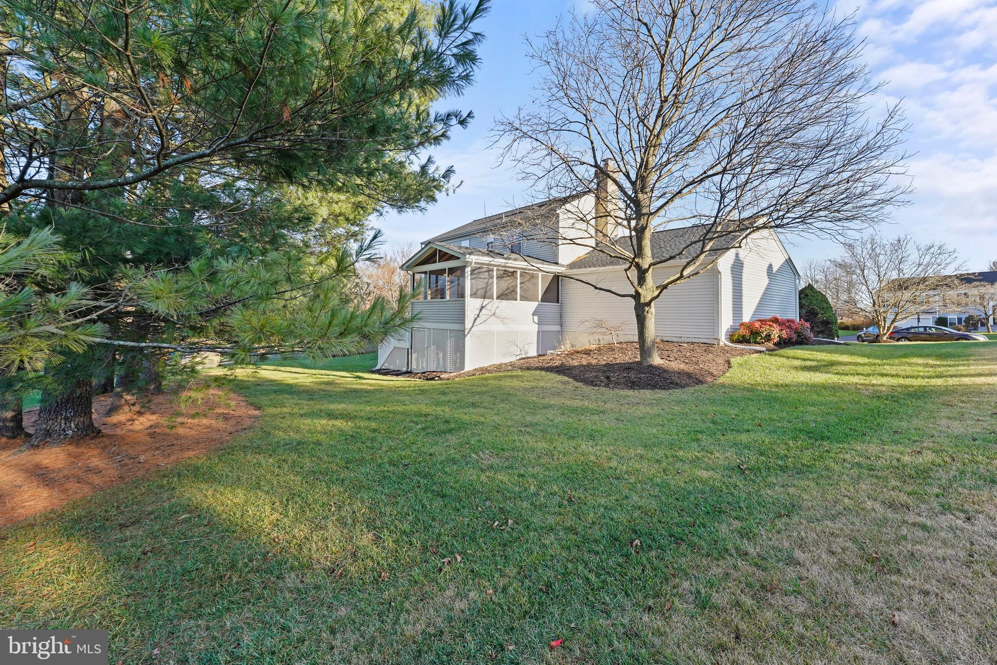 OAK SPRINGS - Residential